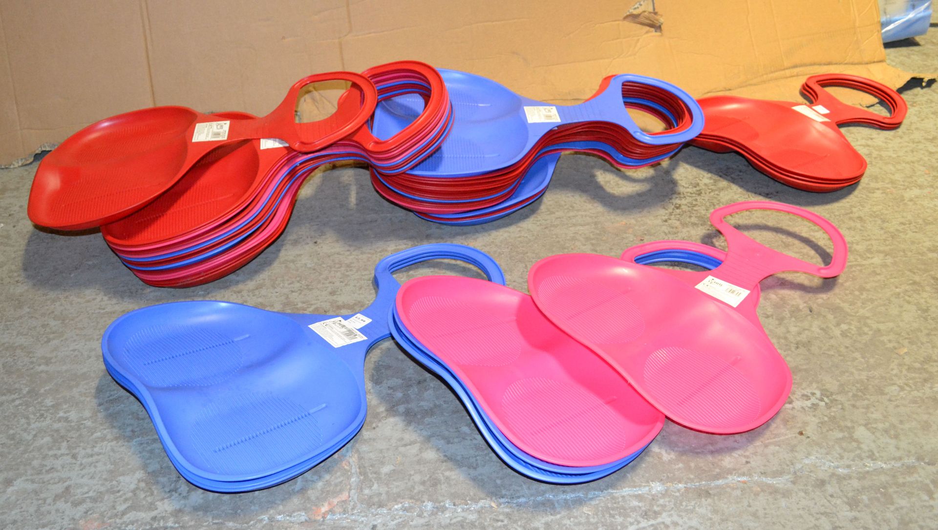 40 x Bum Skid Snow Sledges In Assorted Colours - CL262 - Location: Altrincham WA14 - Image 2 of 5