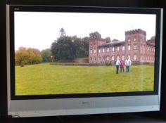 1 x Panasonic Viera TH-42PX60B 42in Plasma TV - Full Working Condition - CL226 - Location: Bowdon,