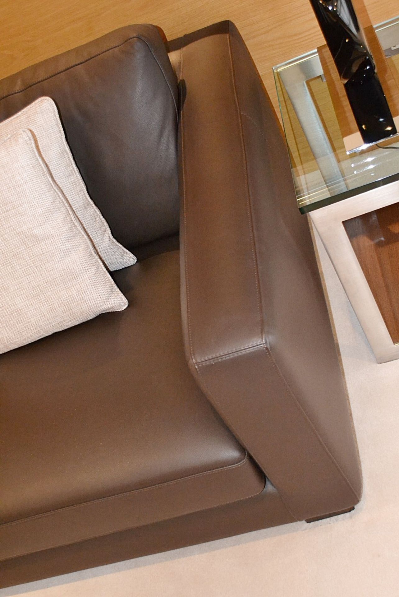 1 x Frighetto Brown Leather Sofa - Dimensions: W242 x D107 x H73cm - Ref: 41/LV09 - CL257 - - Image 3 of 6