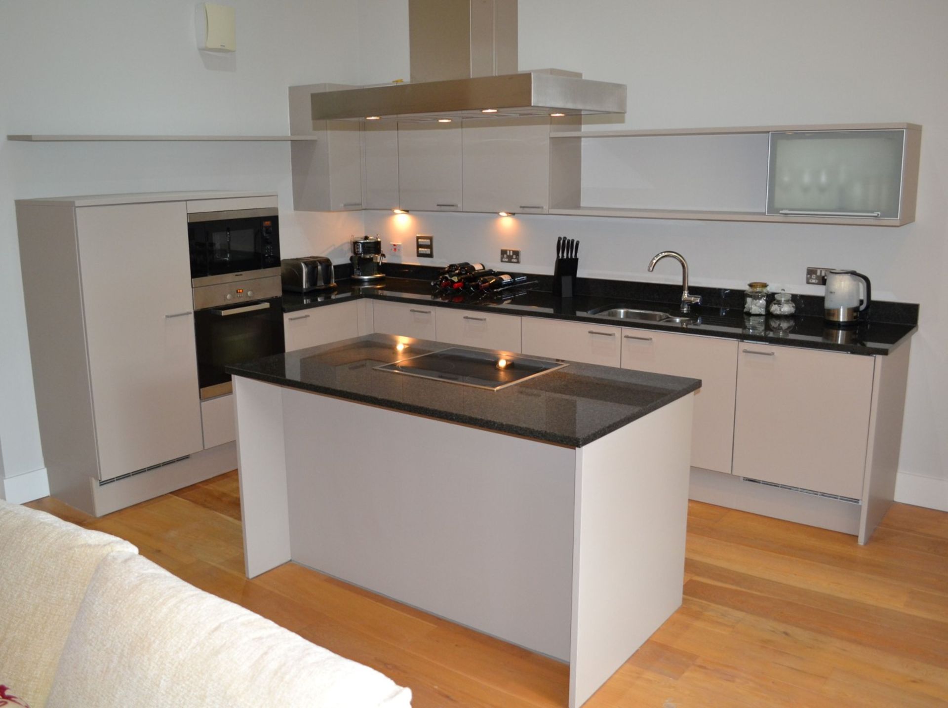 1 x Stunning Poggenpohl Kitchen With Black Granite Worktops and Miele and Siemens Appliances - In - Image 2 of 67