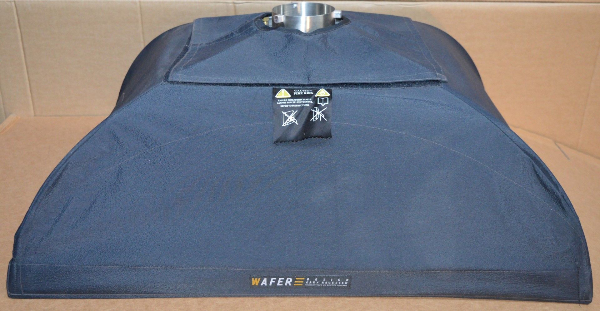 1 x Bowens Wafer Softbox - For Use With Esprit Flash Head - Professional Photography Equipment - - Image 6 of 8