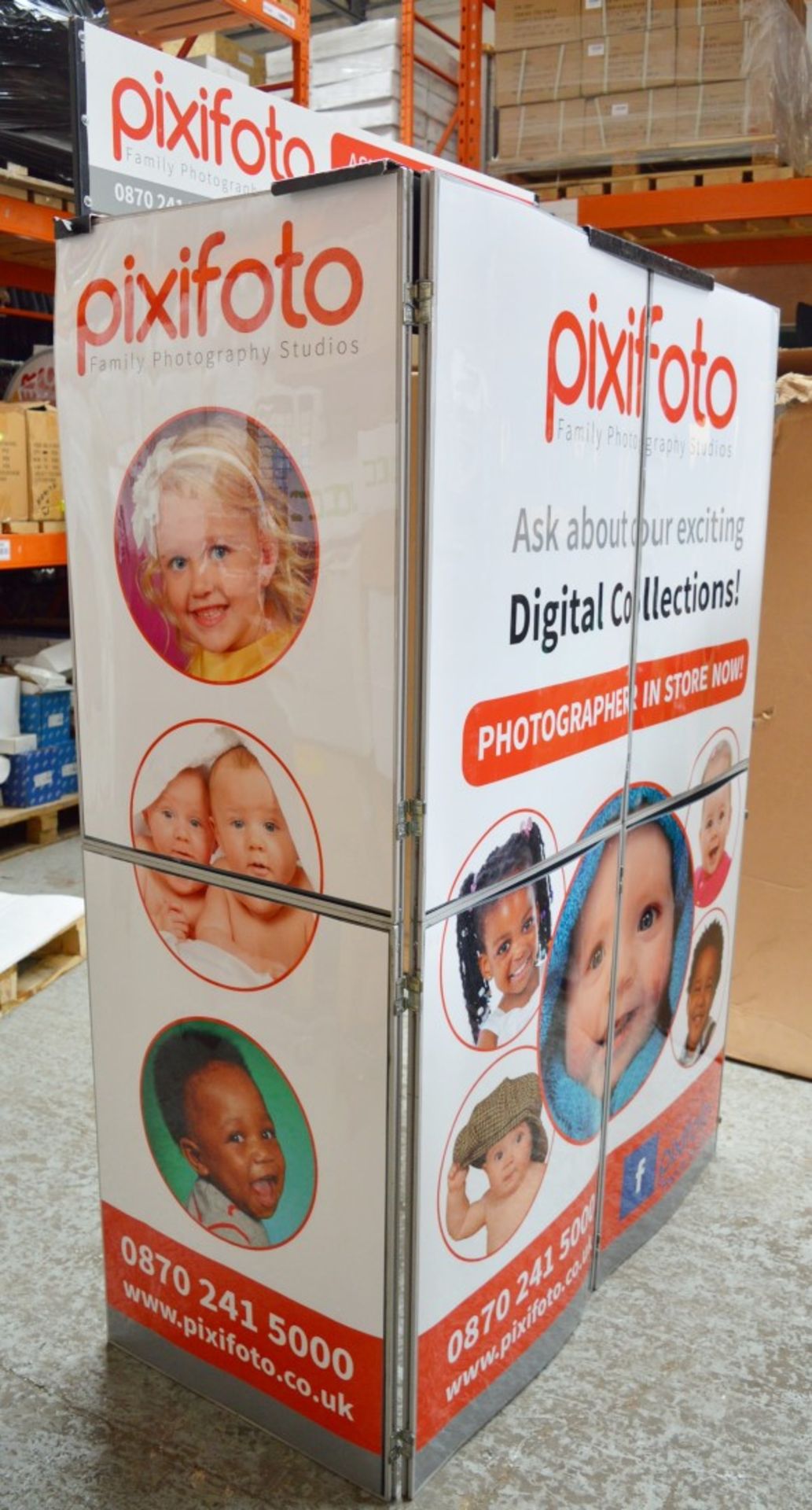 1 x Pixifoto Mobile Flash Photography Booth - Ideal For Use in Shopping Centers, Weddings, - Image 4 of 16