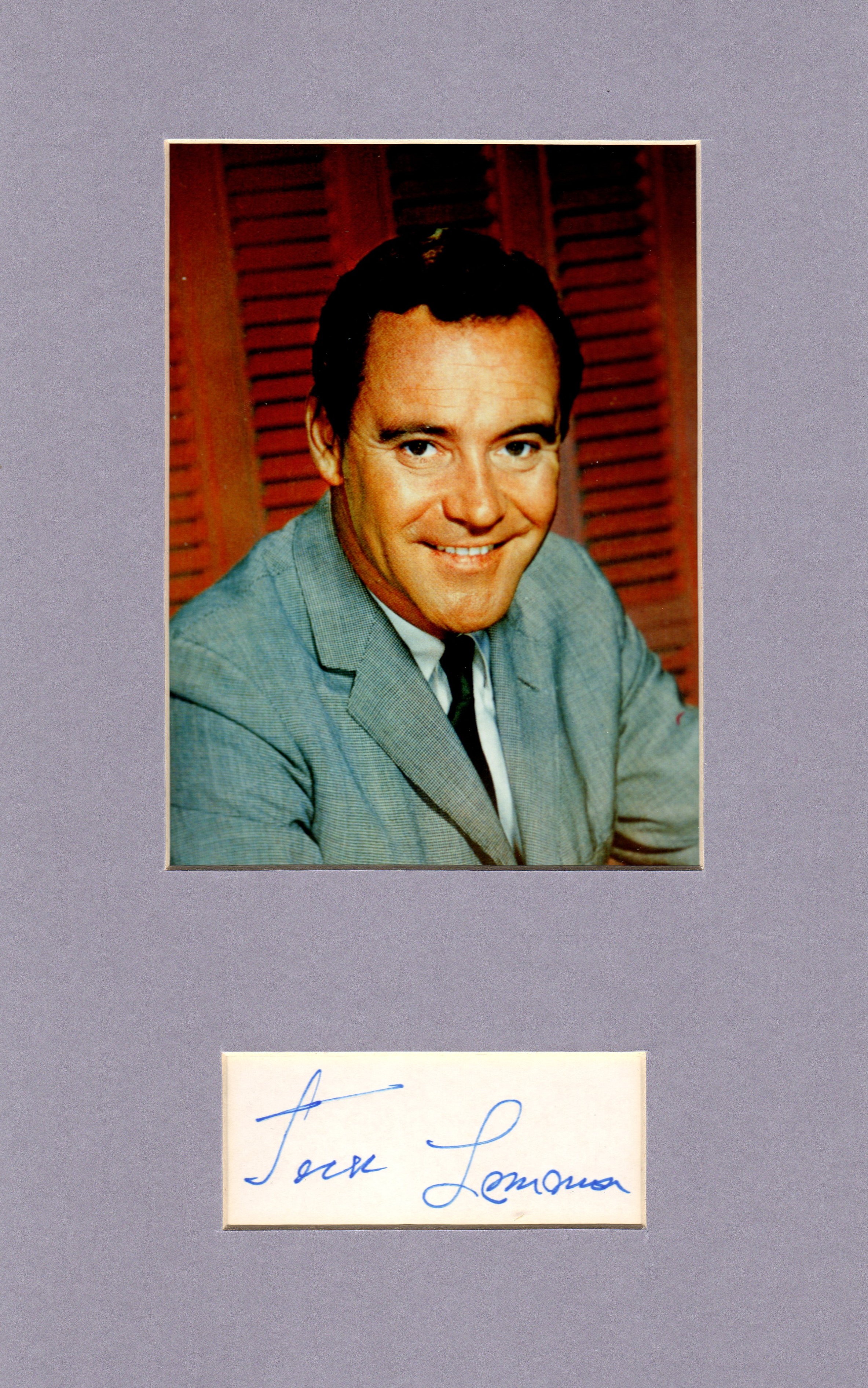 ACADEMY AWARD WINNERS: Selection of signed pieces, cards, album pages etc. - Image 9 of 11