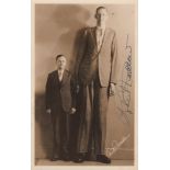 WADLOW ROBERT: (1918-1940) American Record Breaker who achieved fame as the tallest person ever in