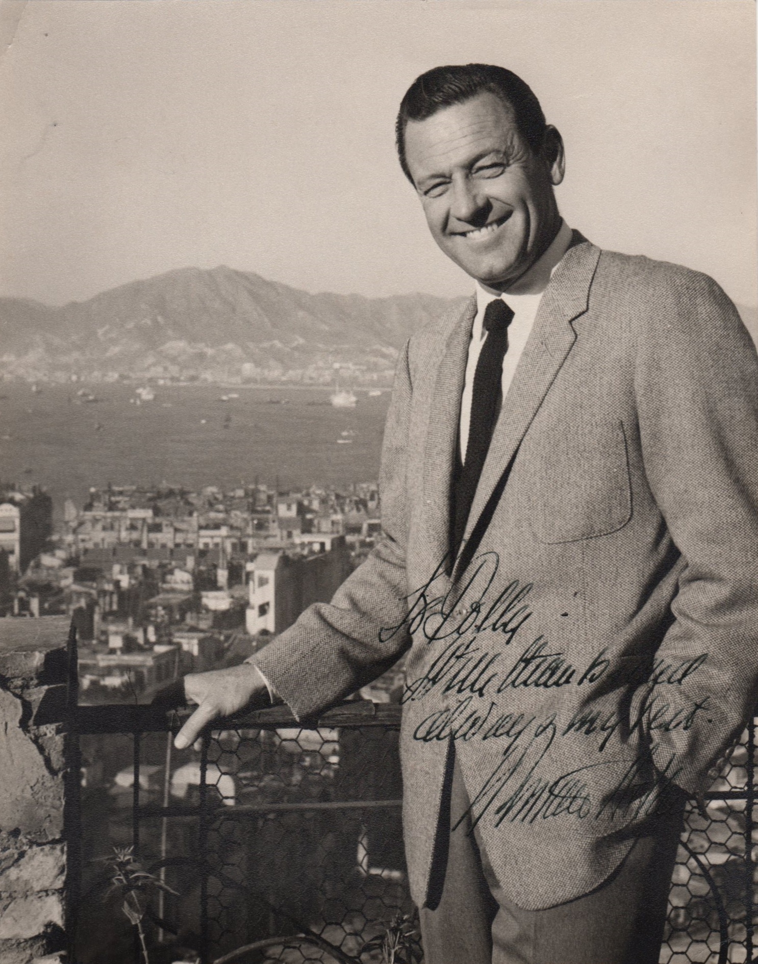 HOLDEN WILLIAM: (1918-1981) American Actor, Academy Award winner. Vintage signed and inscribed 7.