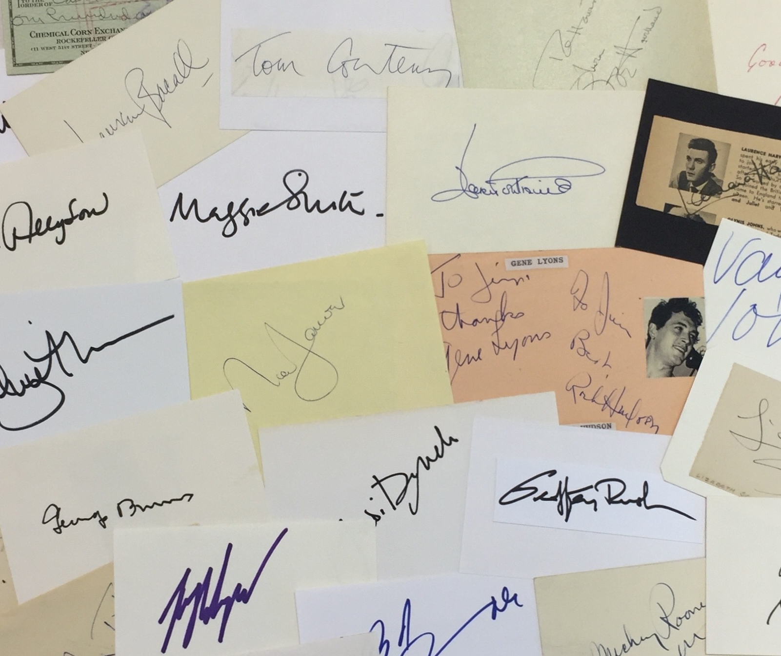 CINEMA: Selection of signed cards, album pages, a few pieces etc.