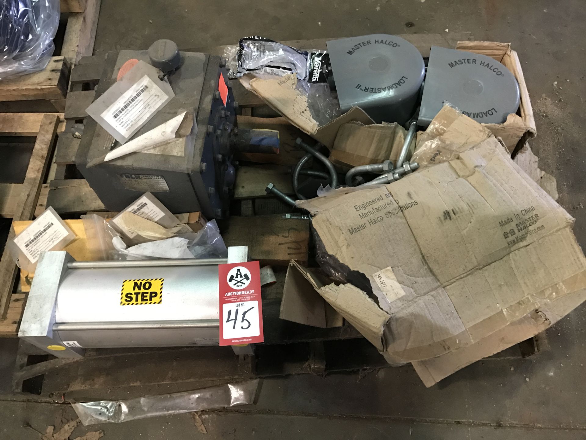 Gear Box, Piston and Assorted Parts, one pallet