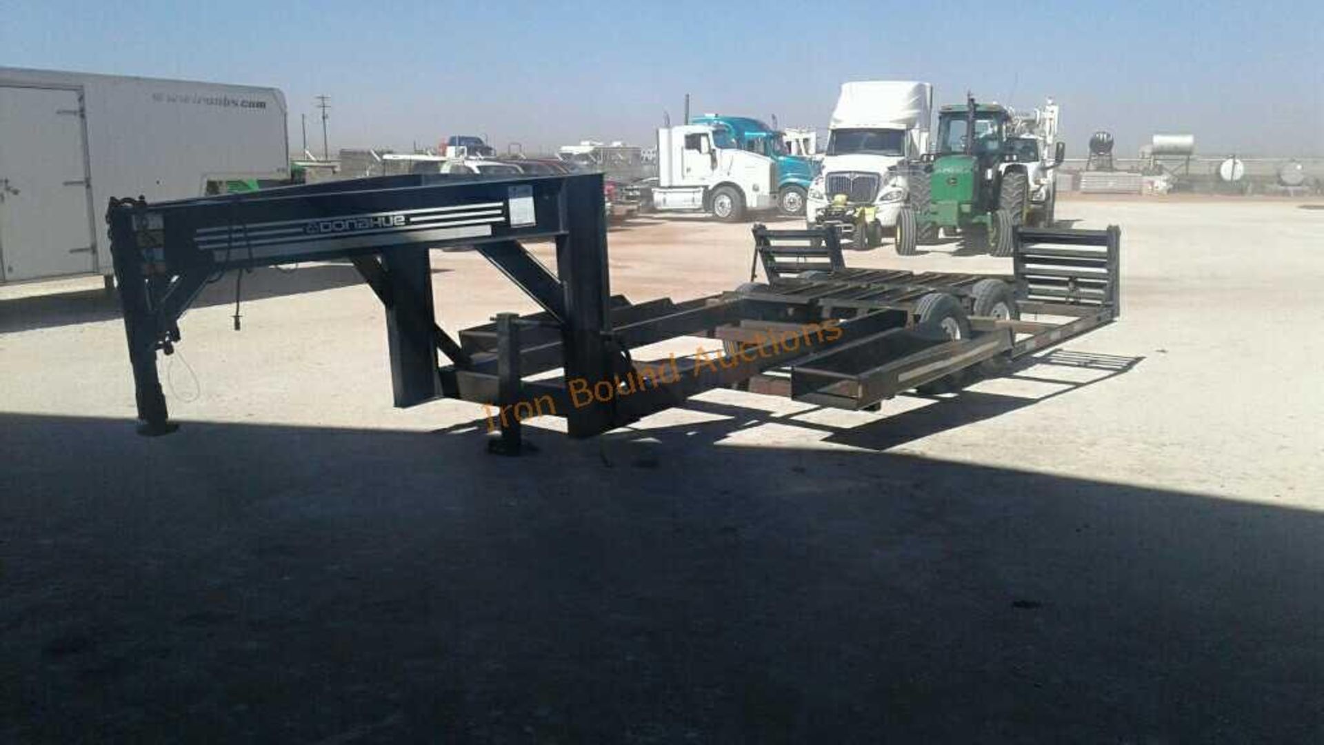 2001 Donahue Swather Hauler Gooseneck Trailer