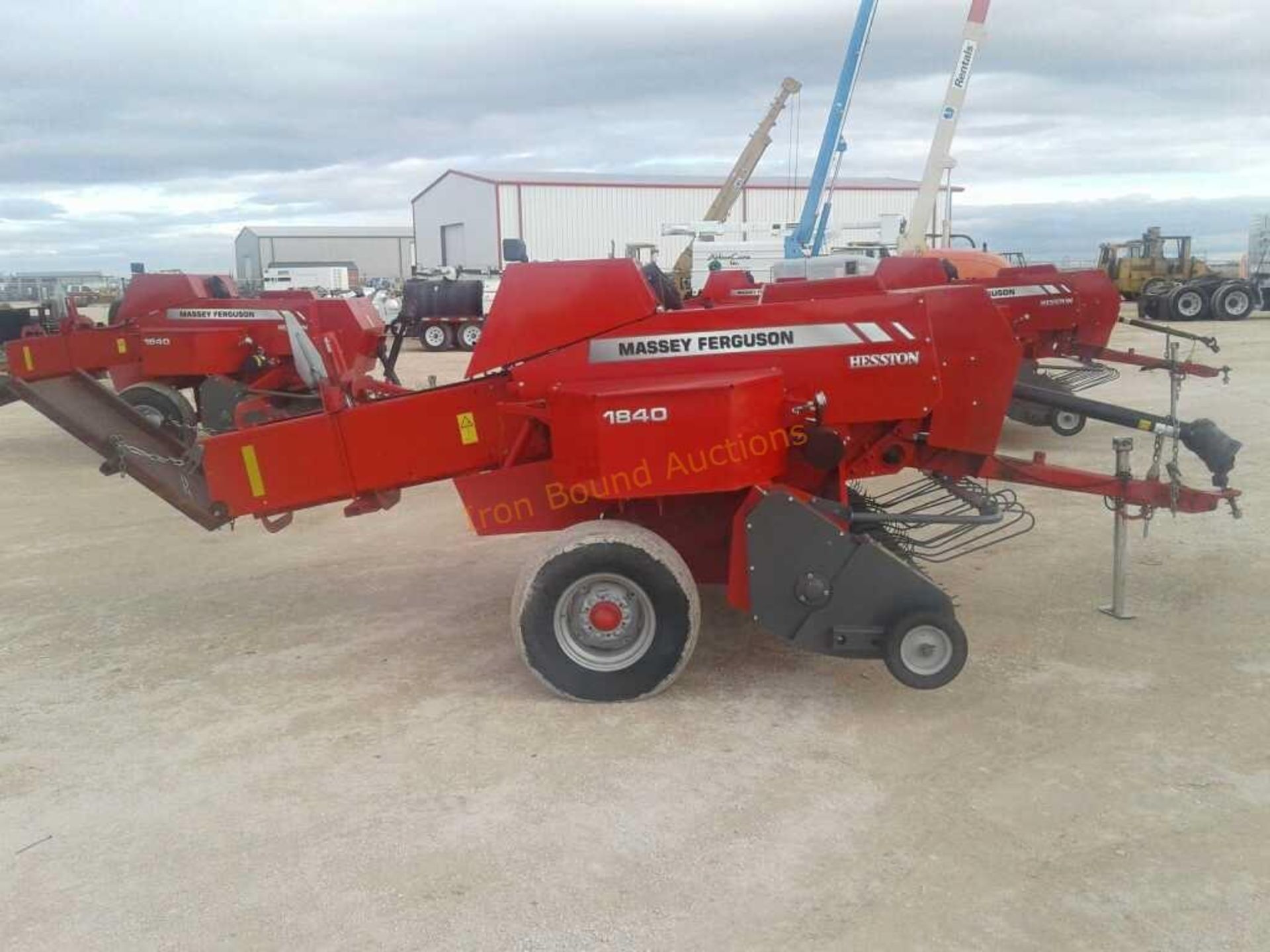 2015 Massey Ferguson Hesston 1840 Square Baler - Image 13 of 15