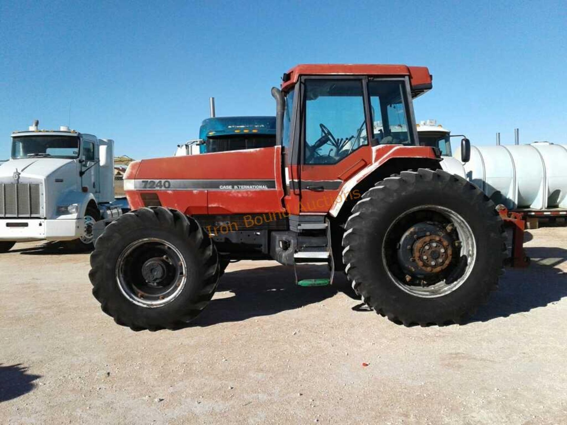 Case International 7240 Tractor - Image 2 of 9