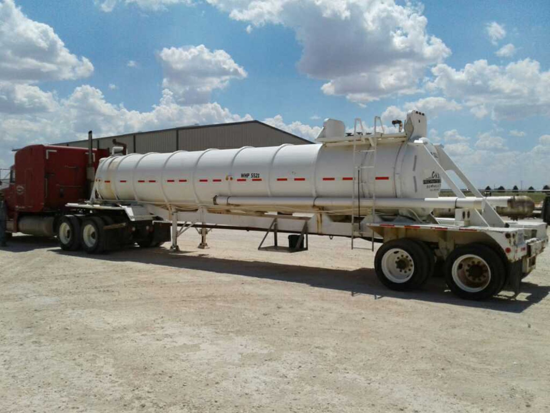 1967 Fruehauf Vacuum Tank Trailer - Image 5 of 7