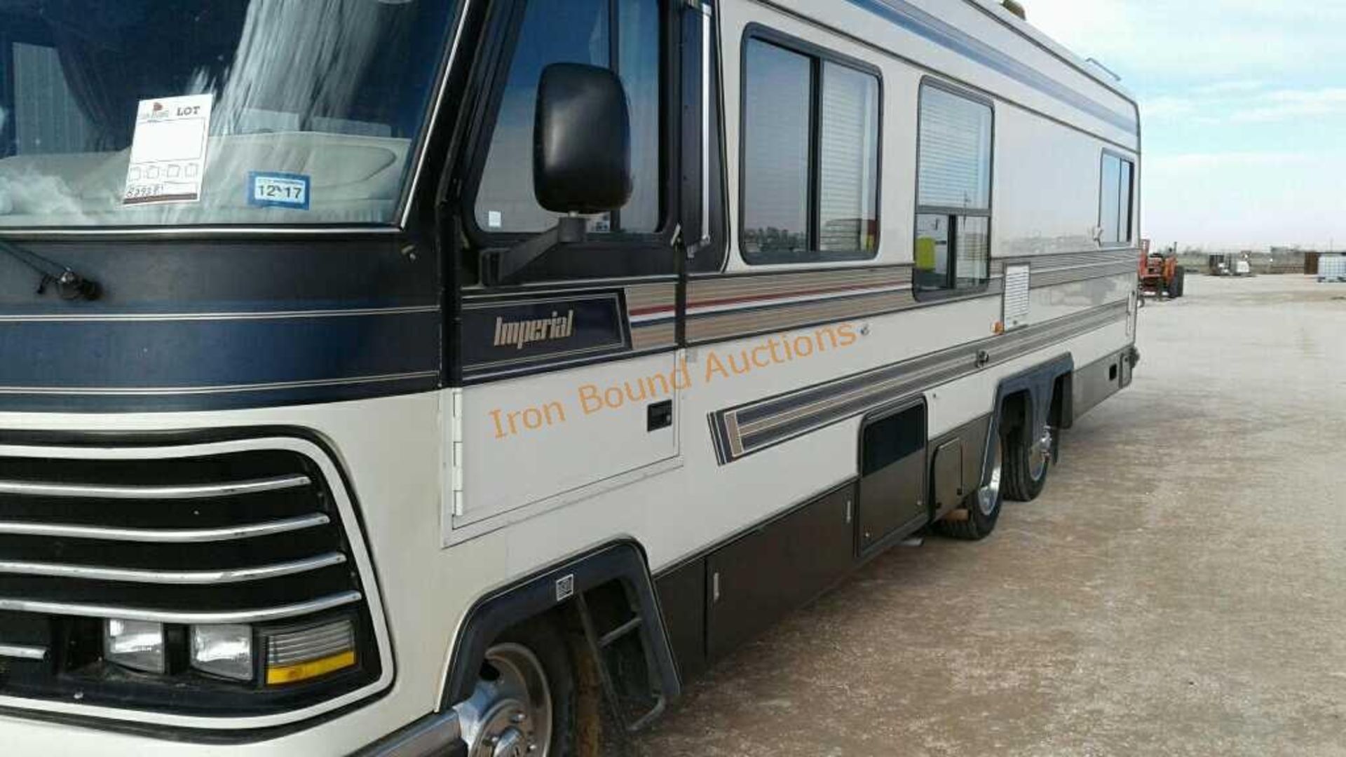 1989 Holiday Rambler Imperial Motorhome - Image 9 of 25