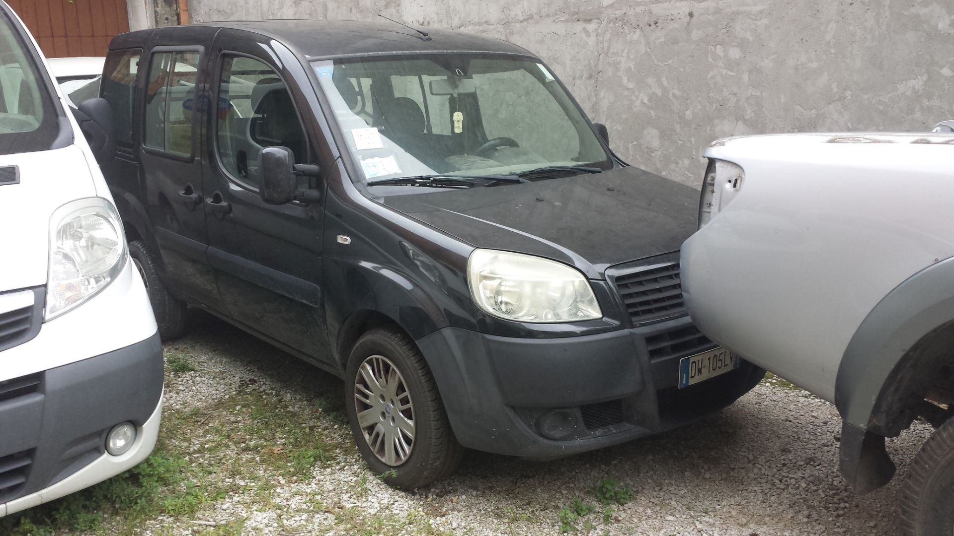 N. 2 (688 IVG FALLIMENTO) FIAT DOBLÒ TG. DW 105 LV, ANNO 2009, GASOLIO