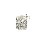 Mostardiera traforata in argento sterling tit. 925 con vetro all'interno, primi '900