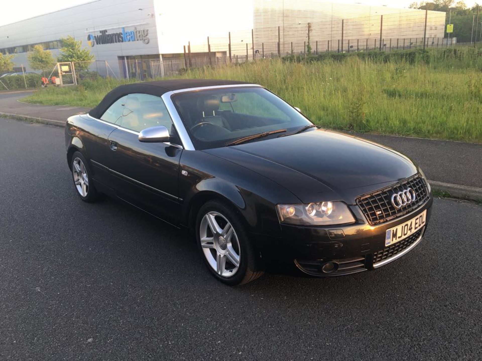 2004 AUDI S4 CONVERTIBLE MANUAL - Image 3 of 18