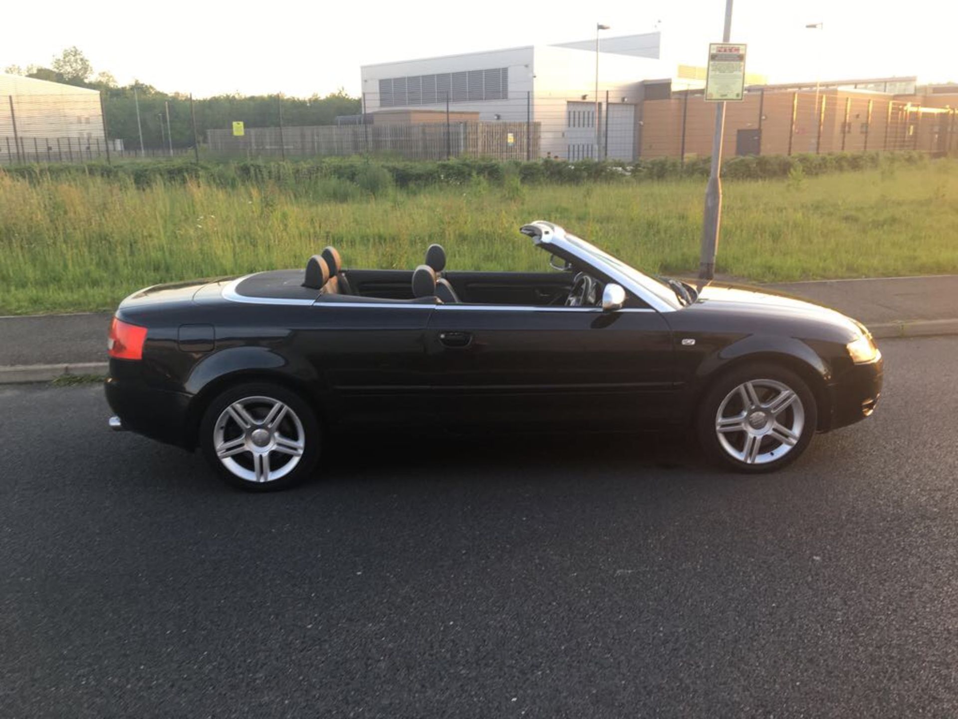 2004 AUDI S4 CONVERTIBLE MANUAL - Image 12 of 18