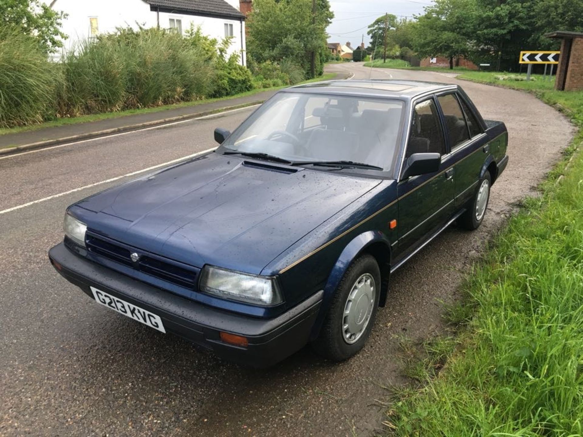 1990 NISSAN BLUEBIRD LX 4 DOOR SALOON **UNIQUE CLASSIC** - Image 4 of 20