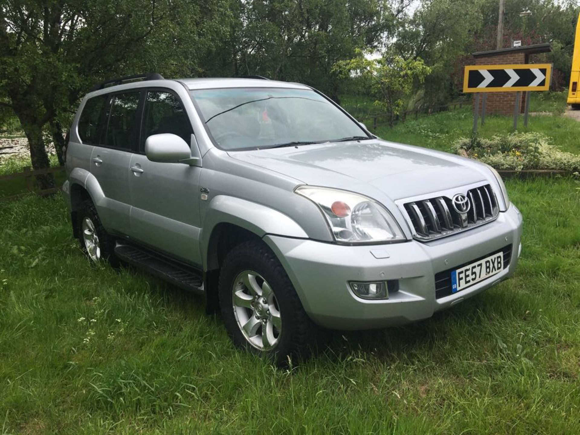 2007 TOYOTA LAND CRUISER 3.0 TDI **7 SEATER**REG 57 2007 - Image 3 of 20