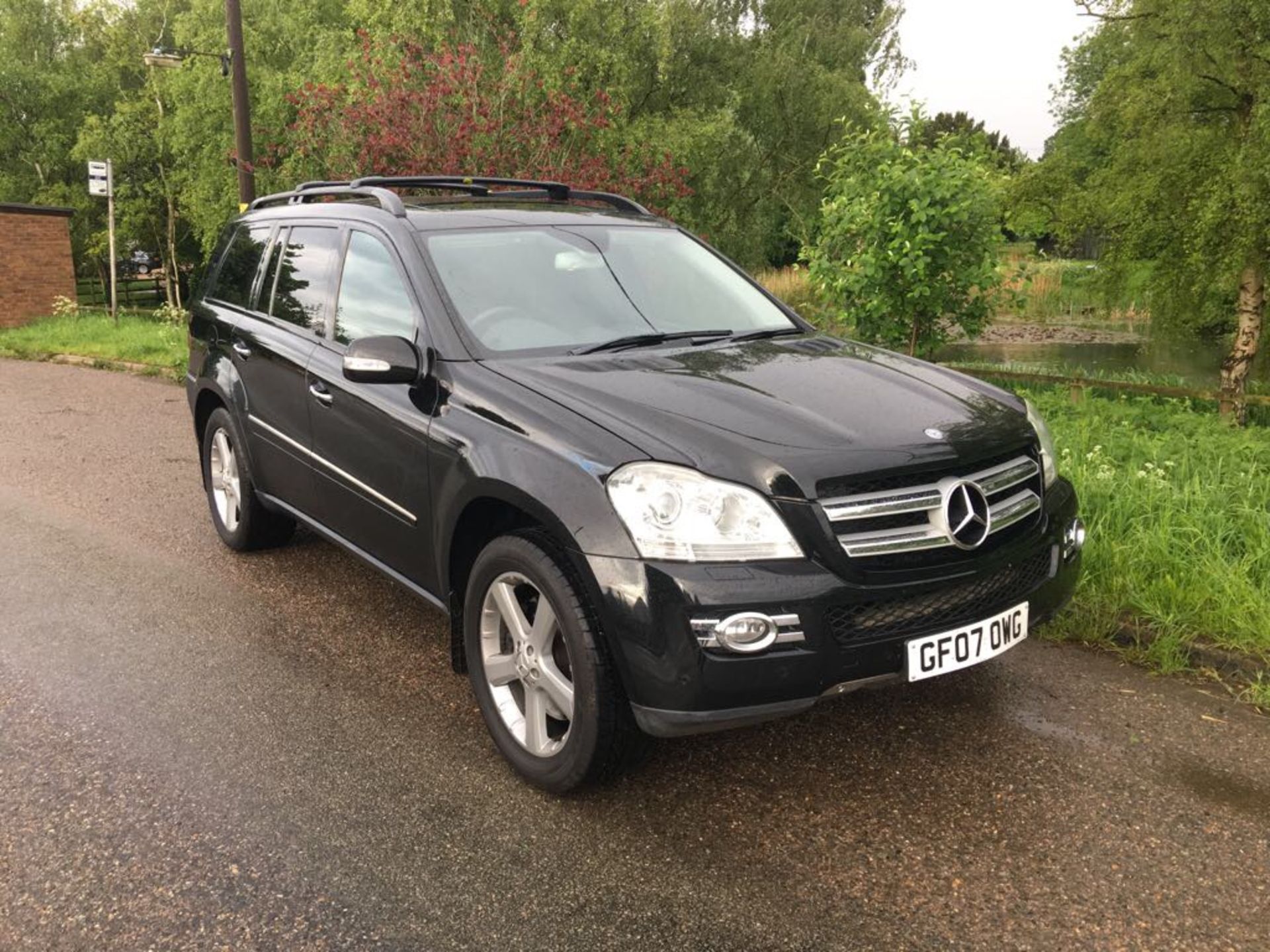 2007 MERCEDES BENZ GL320 4MATIC AUTOMATIC **7 SEATER**