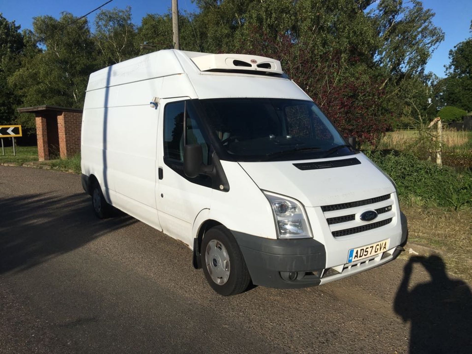 2008 FORD TRANSIT 110 T300L FWD **FRIDGE VAN WITH COUNTER**