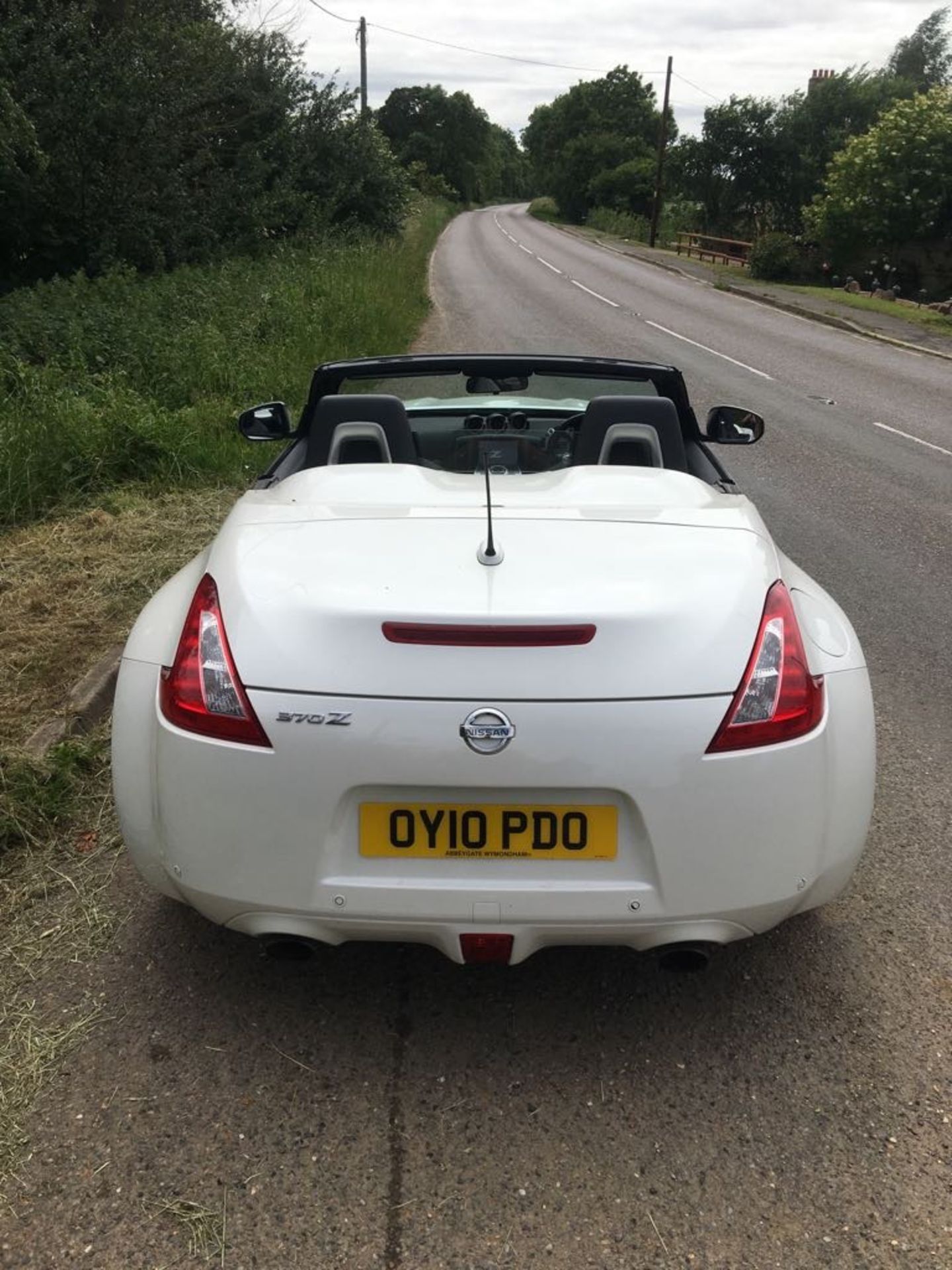 2010 NISSAN 370Z GT ROADSTER V6 - Image 11 of 25