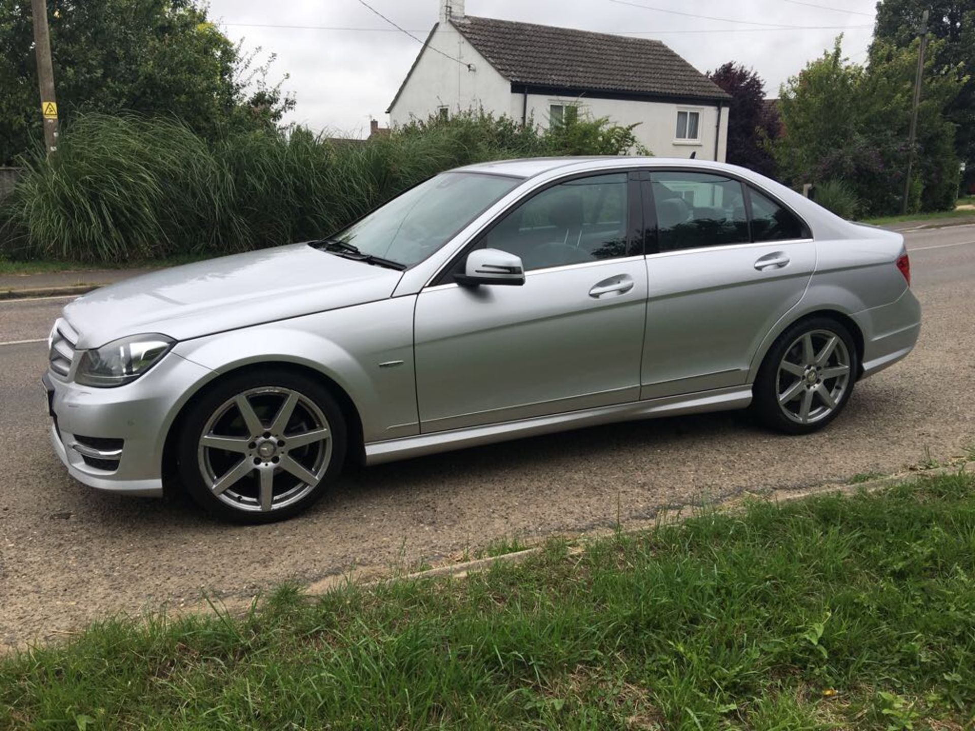 2012 MERCEDES BENZ C250 CDI SPORT **AMG SPEC** - Bild 7 aus 22