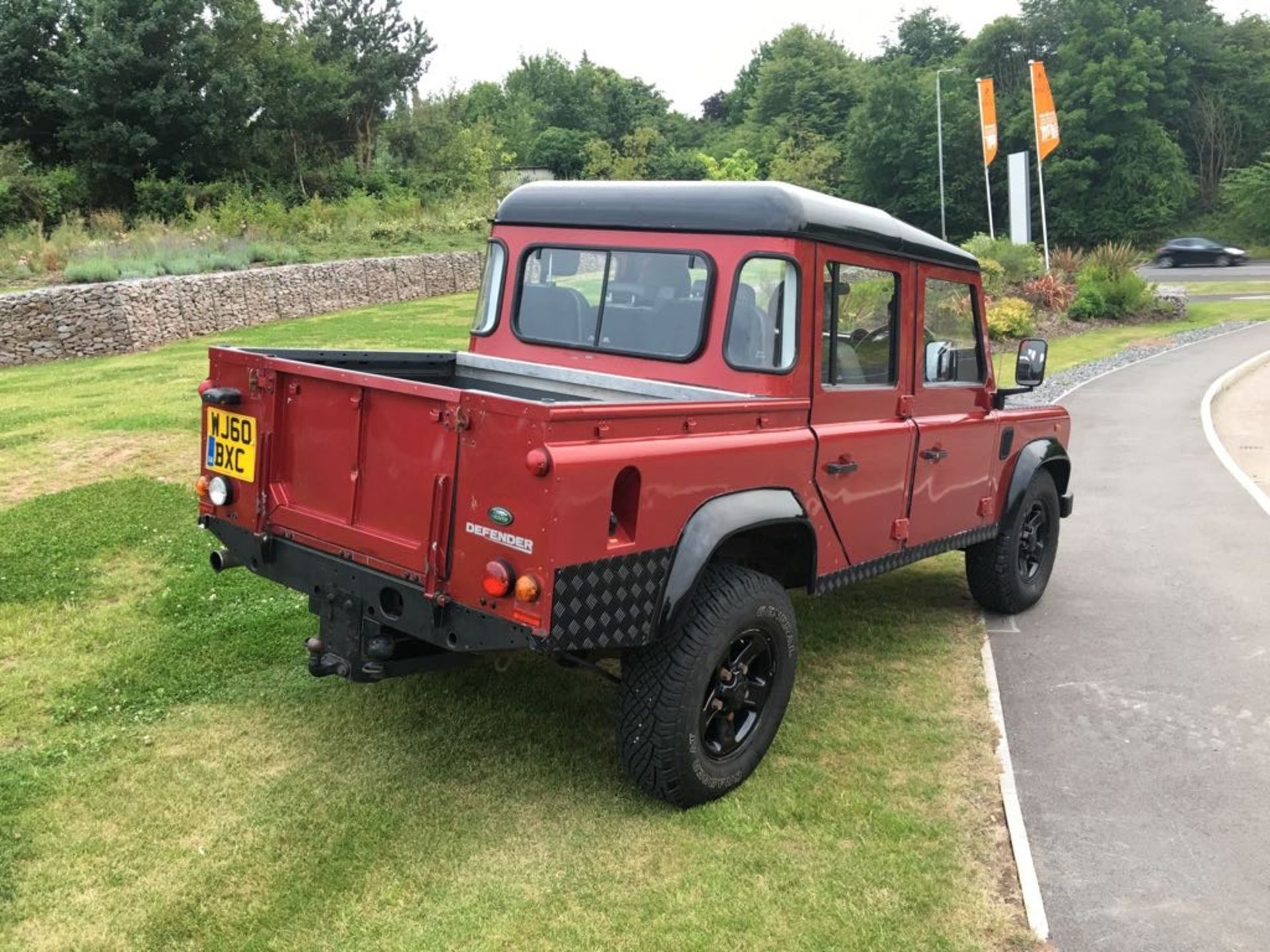 2010 LAND ROVER DEFENDER 2.4 110 TD DOUBLE CAB **NO VAT** **7% BUYERS PREMIUM** - Bild 6 aus 22