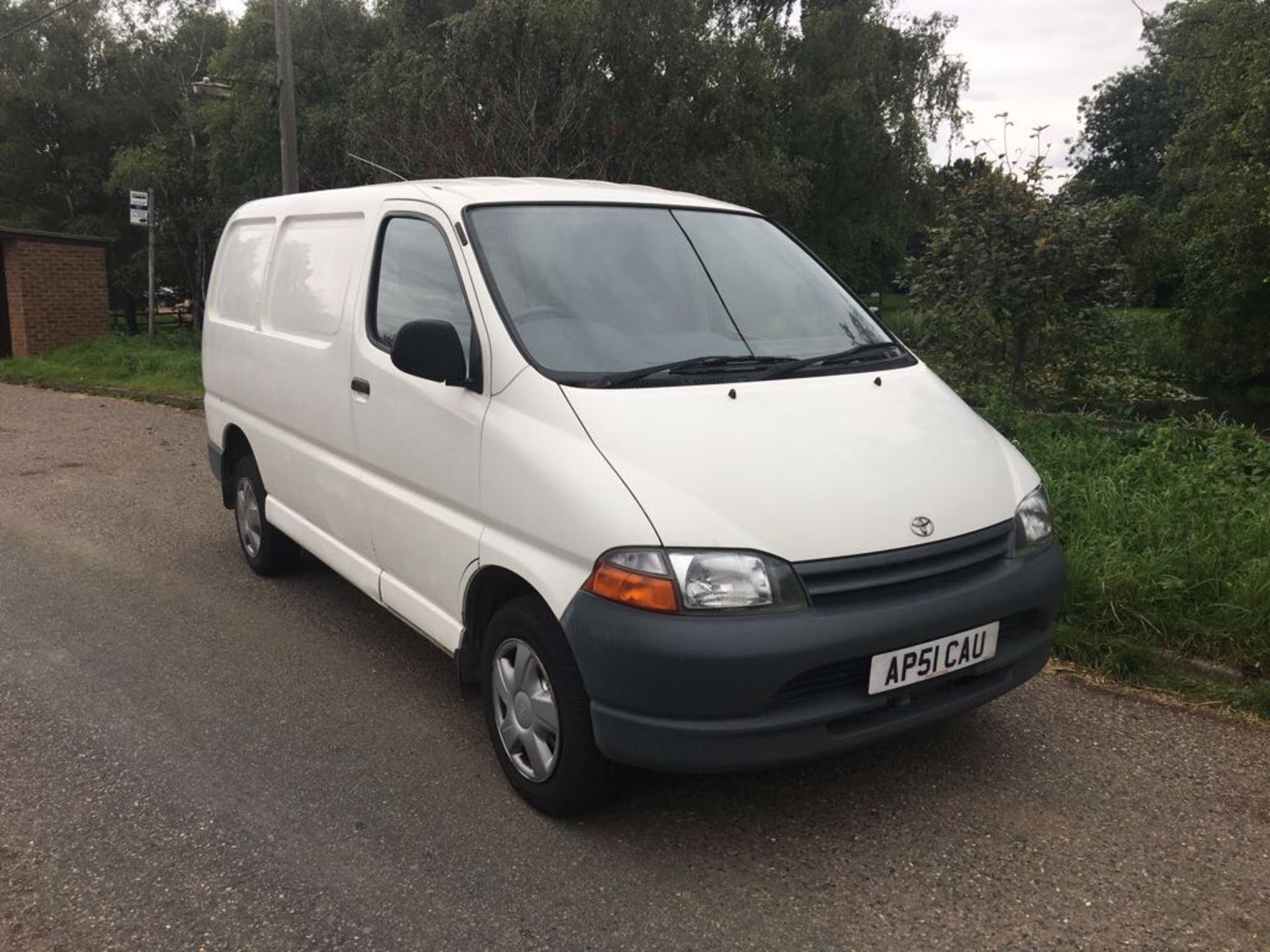 2001 TOYOTA HIACE POWERVAN GS