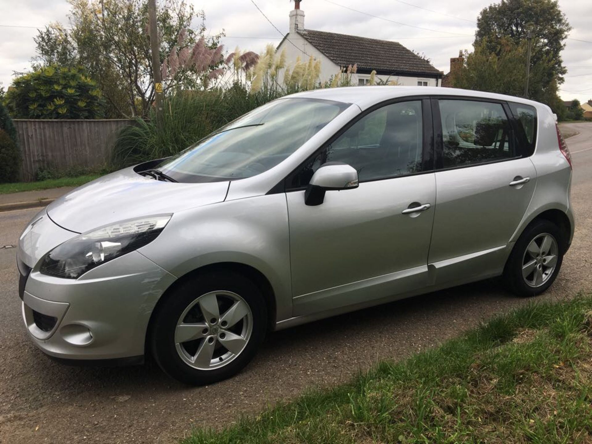 2009 RENAULT SCENIC DYNAMIQUE DCI 105 - Image 5 of 20