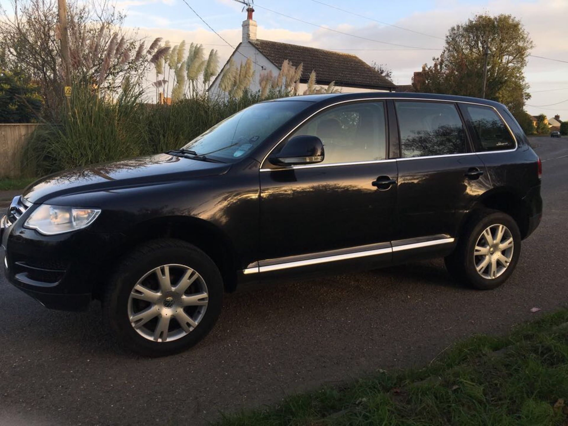 2008 VOLKSWAGEN TOUAREG SE 174 TDI AUTOMATIC - Image 4 of 17