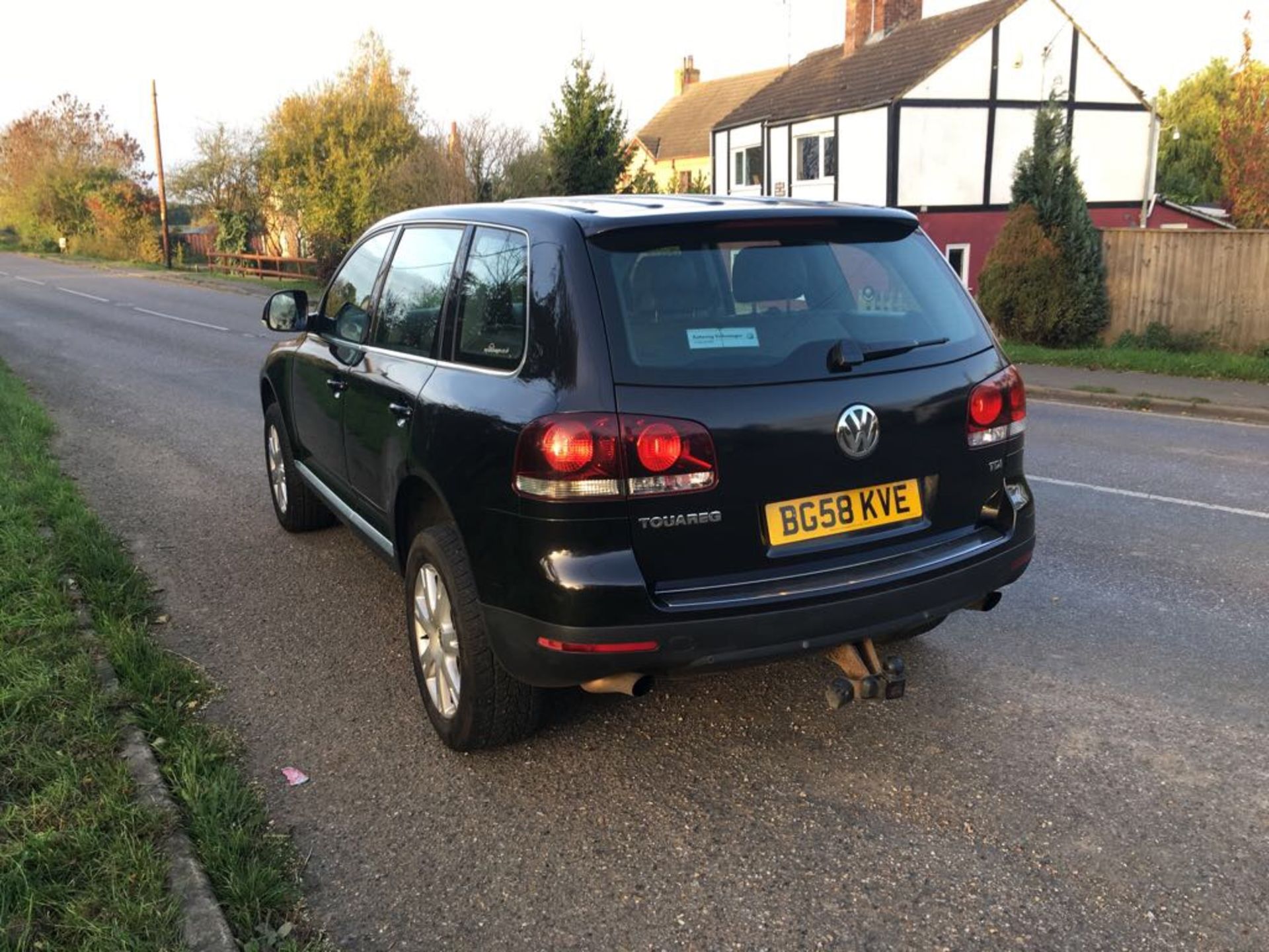 2008 VOLKSWAGEN TOUAREG SE 174 TDI AUTOMATIC - Image 5 of 17