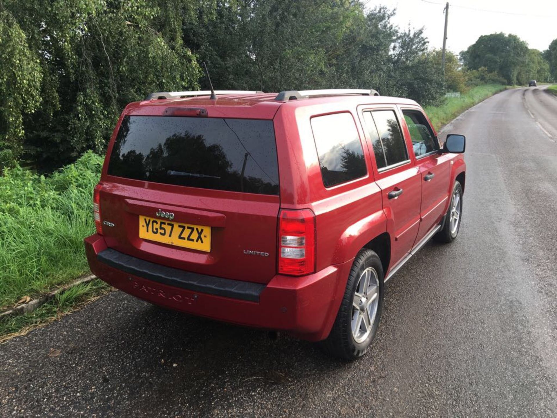 2007 JEEP PATRIOT LIMITED CRD **LOW MILEAGE** - Image 6 of 18