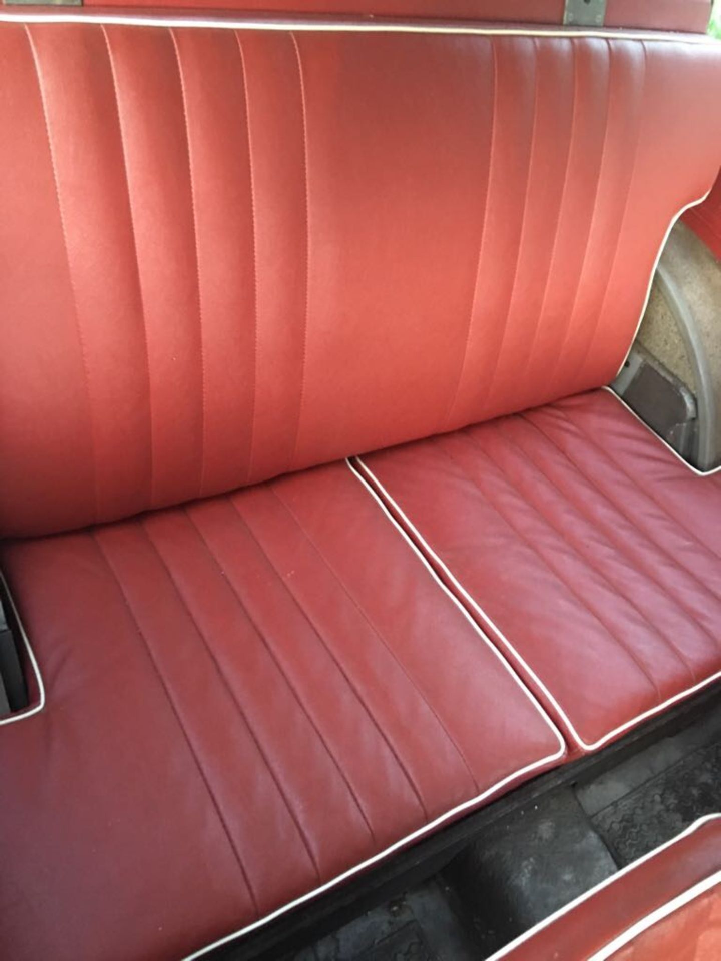 1960 FORD ESCORT **RED LEATHER** - Image 11 of 14