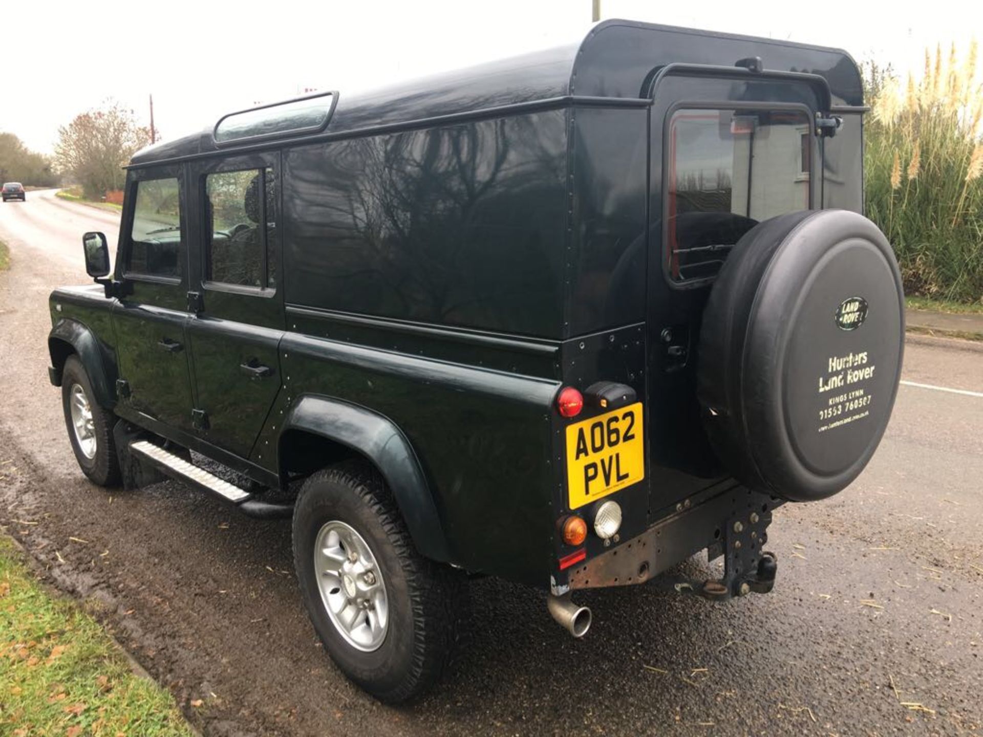 2012 LAND ROVER DEFENDER XS DOUBLE CAB 110 **ONE OWNER FROM NEW** - Image 6 of 17