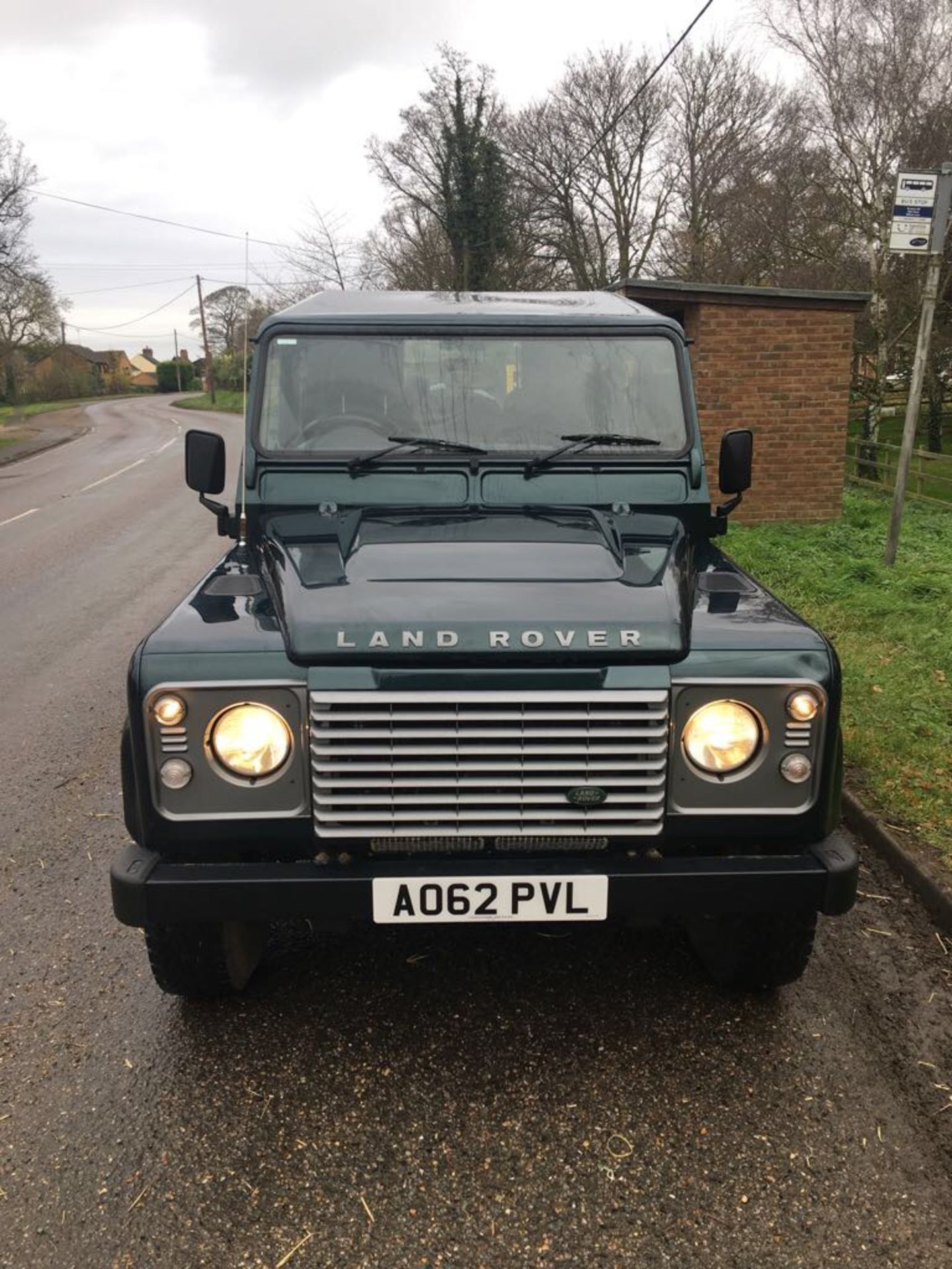 2012 LAND ROVER DEFENDER XS DOUBLE CAB 110 **ONE OWNER FROM NEW** - Image 2 of 17