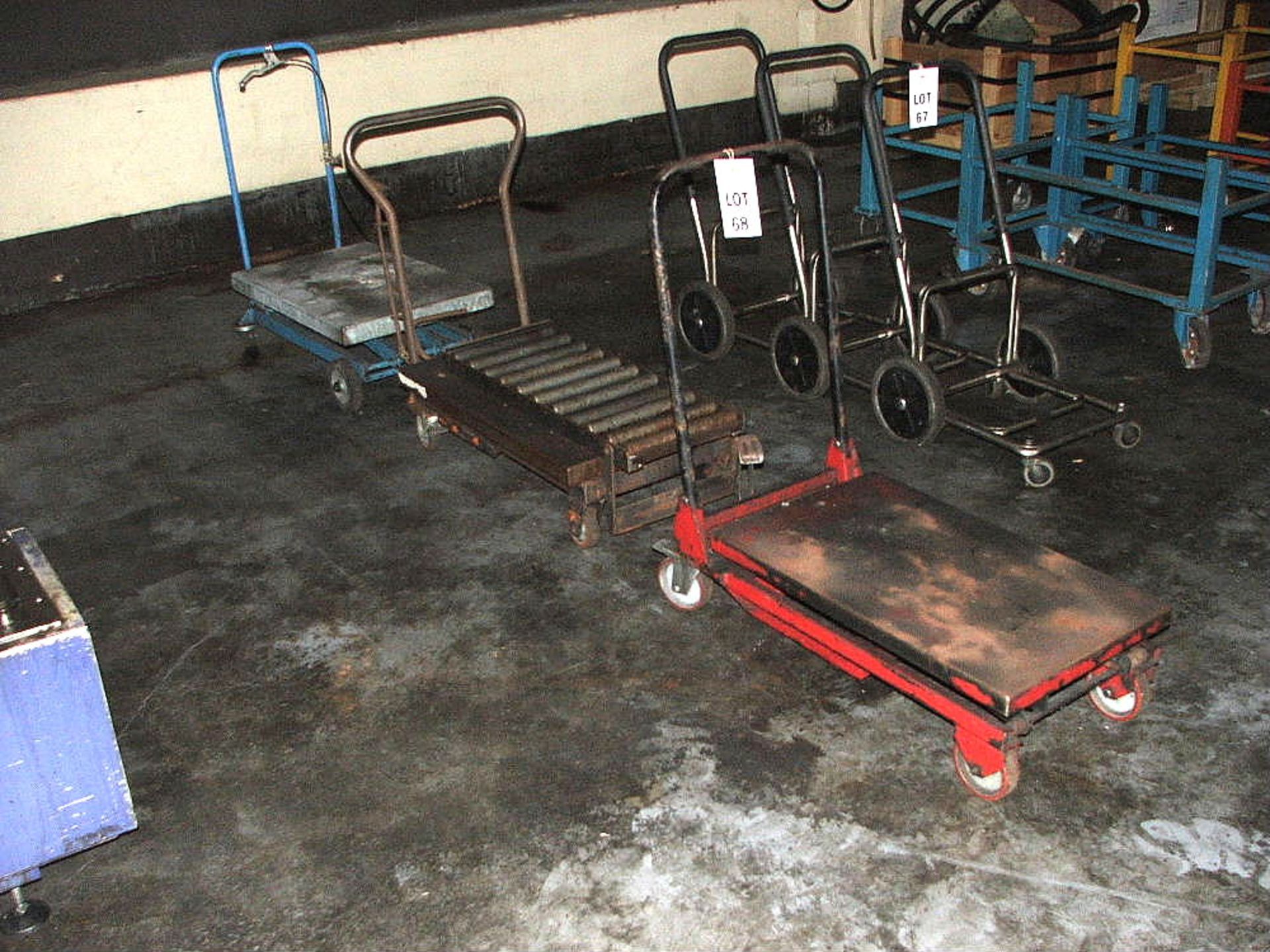 3 X MOBILE LIFT TROLLIES