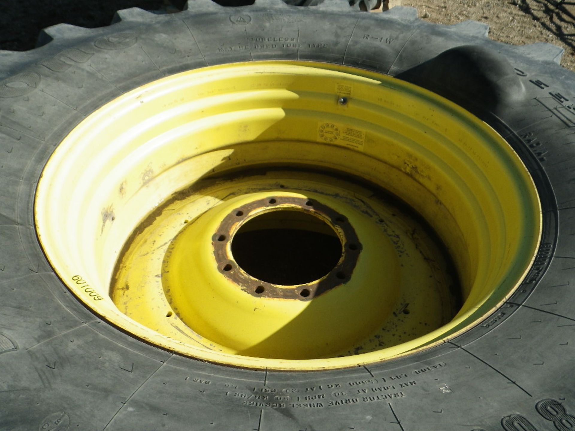 (34) 1 FS 800/70R38 DEFECTIVE TIRE ON 10 HOLE TRACTOR RIM, 11" PILOT HOLE - Image 2 of 5