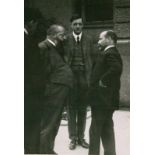 München - - Hoffmann, Heinrich. Sammlung von 10 Photo-Postkarten zum Münchner Dolchstoßprozess 1925.