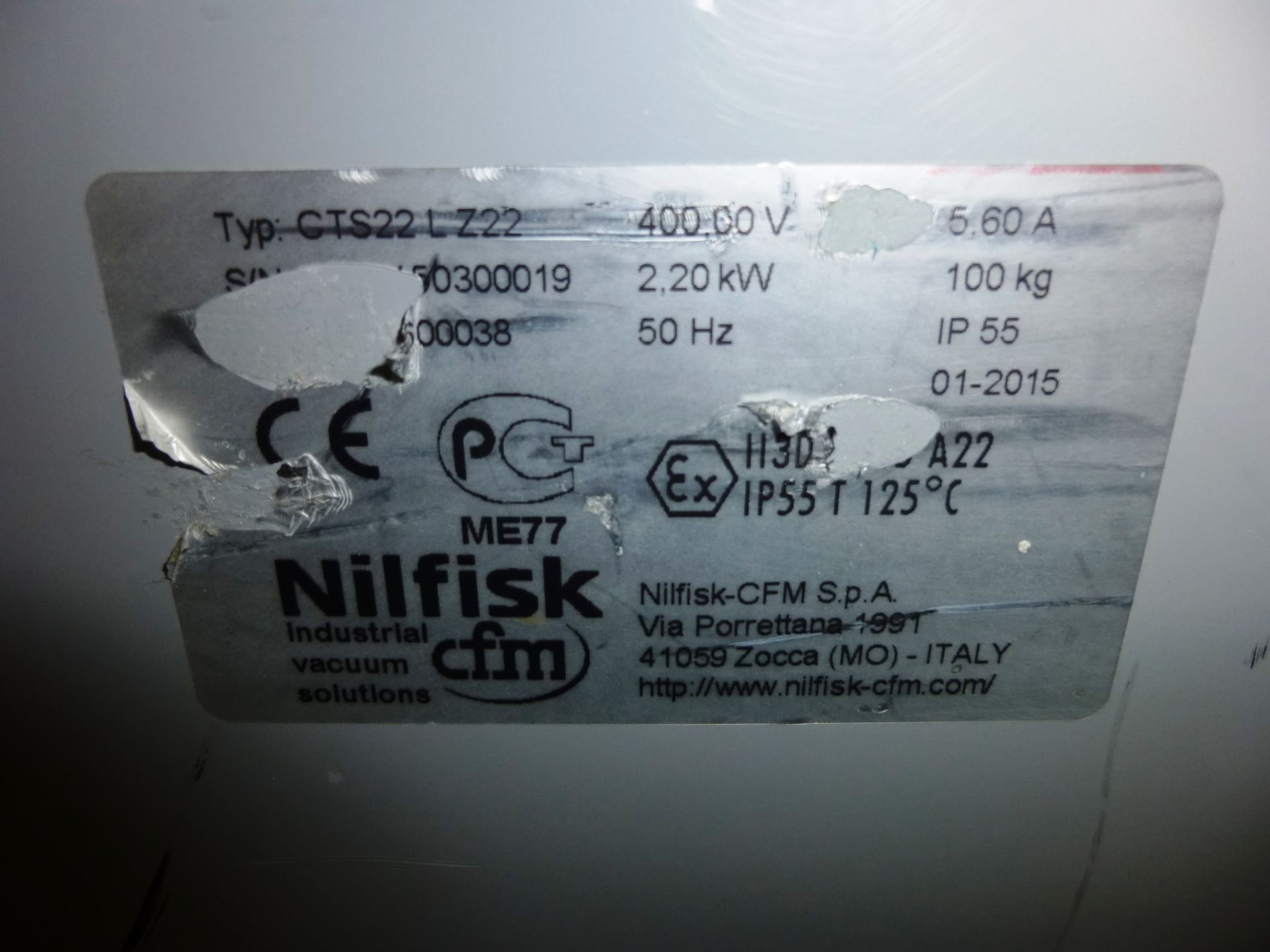 Nilfisk CTS22 Three Phase Industrial Vacuum Cleaner - Image 3 of 4