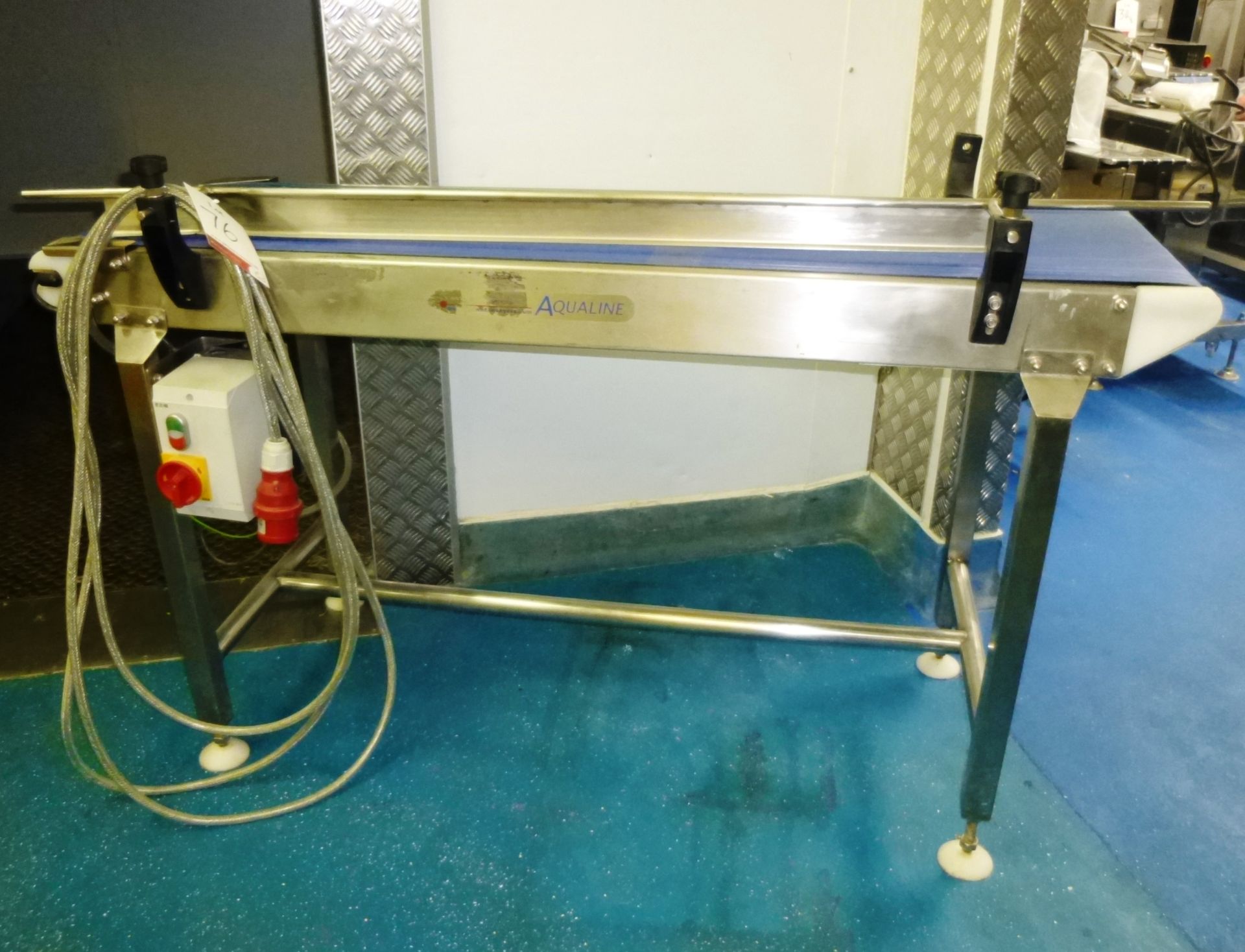 Crown Aqualine Powered Conveyor w/ Side Bar Fixing - 1460mm