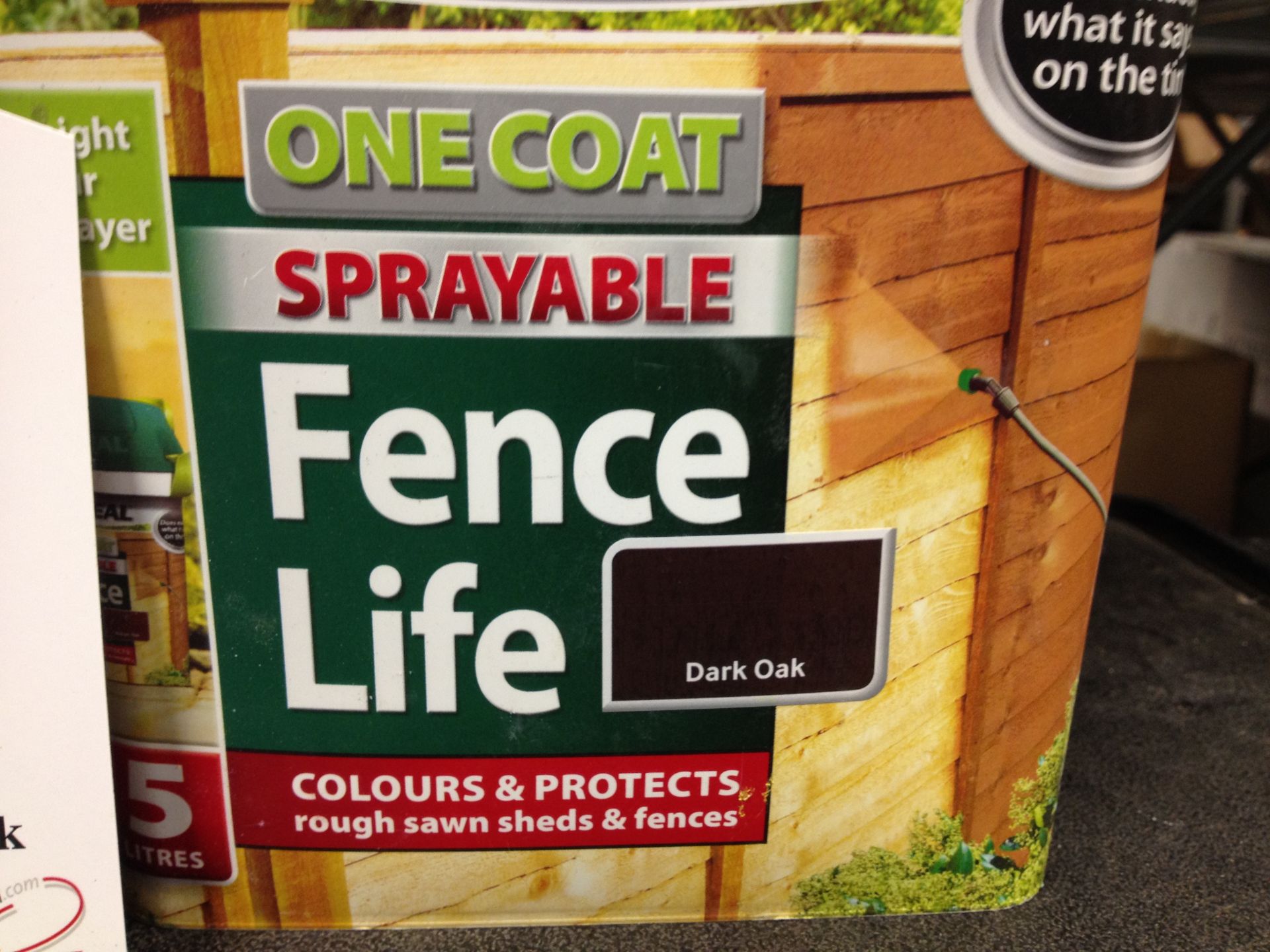 2 X 5 Litres of Ronseal one coat sprayable fence life paint. Colour - Dark Oak