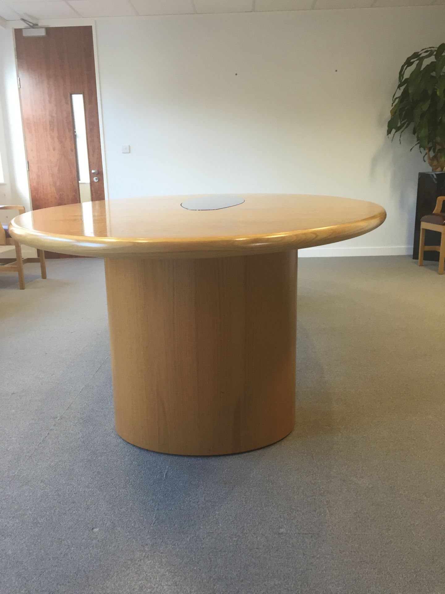 Boardroom Table 3.5m x 1.4m (dismantled) and 12 x M2 Mayfair armchairs to match light rust - Image 25 of 53