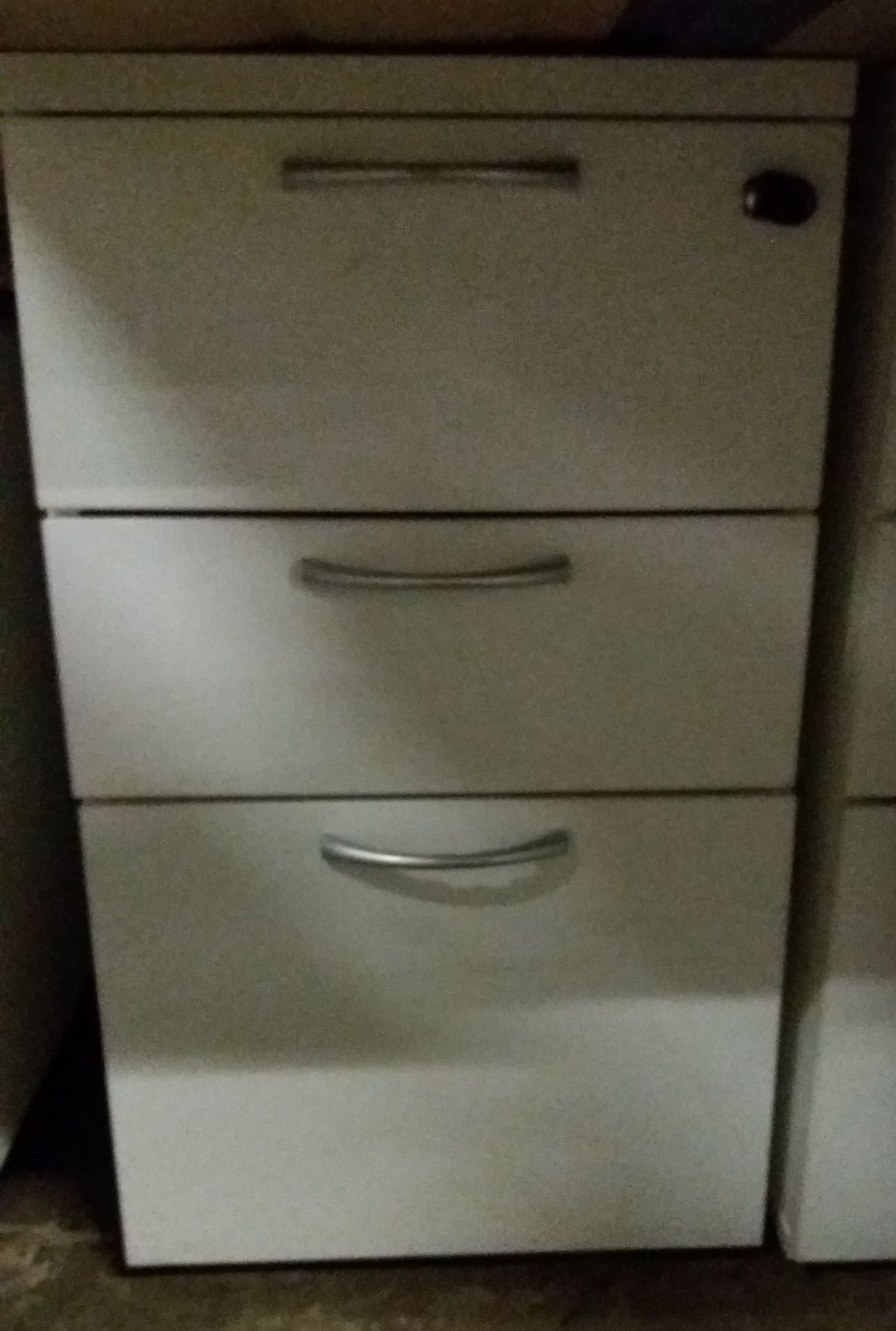 6x Under-desk Cabinets - Image 9 of 10