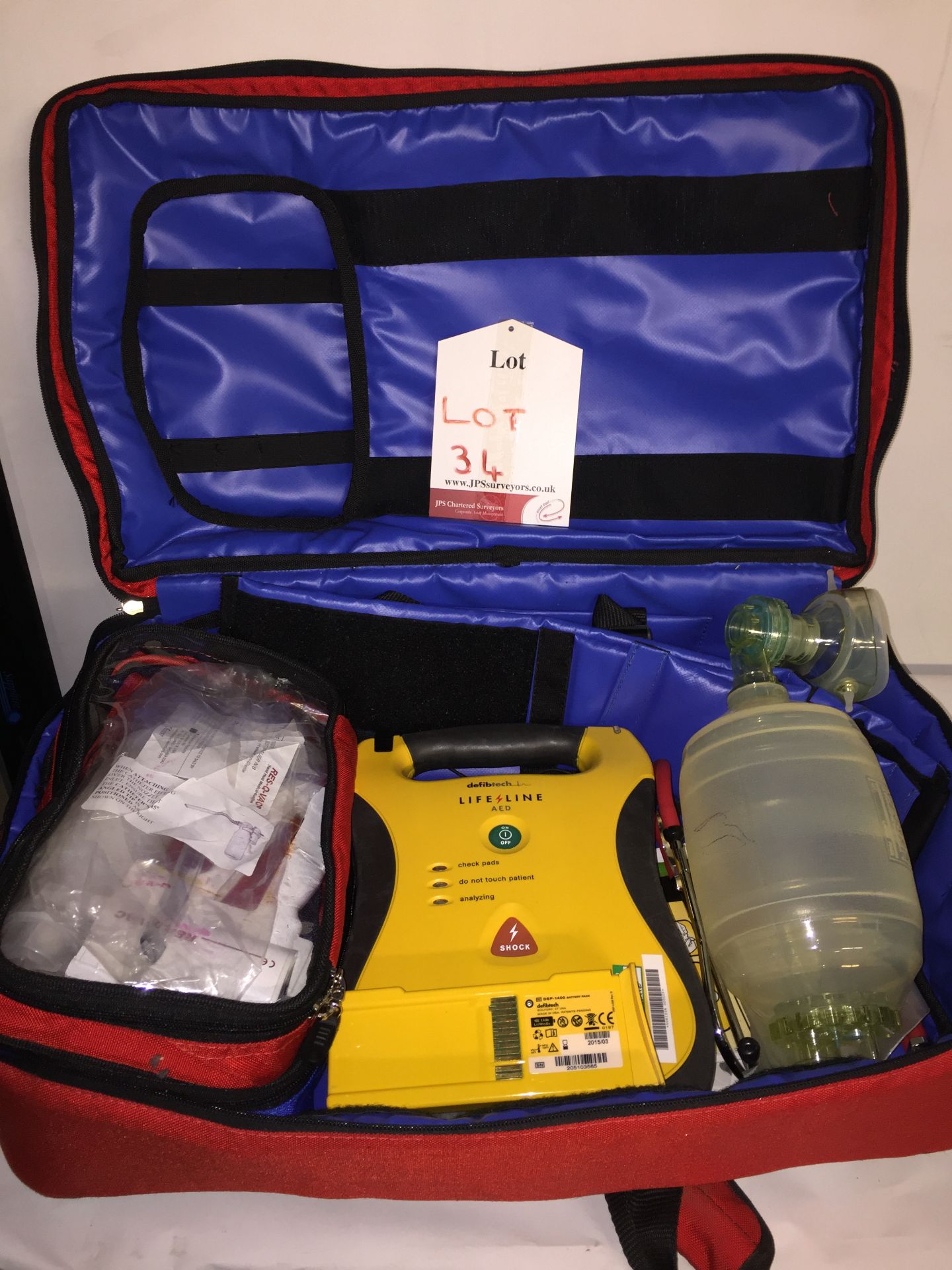 Merlin Medical bag set (Red) Bag consists of: Defibtech, Lifeline AED, etc.