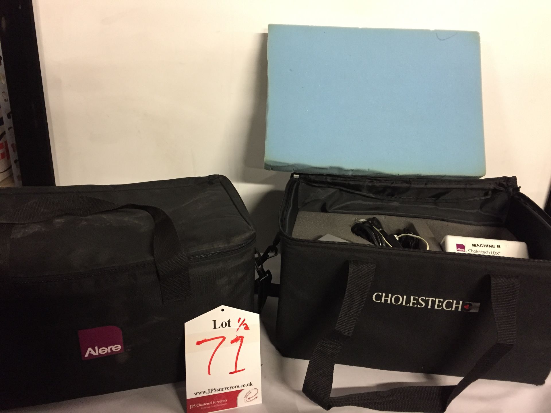 2 Alere cholestech LDX, with carry bag | Universal