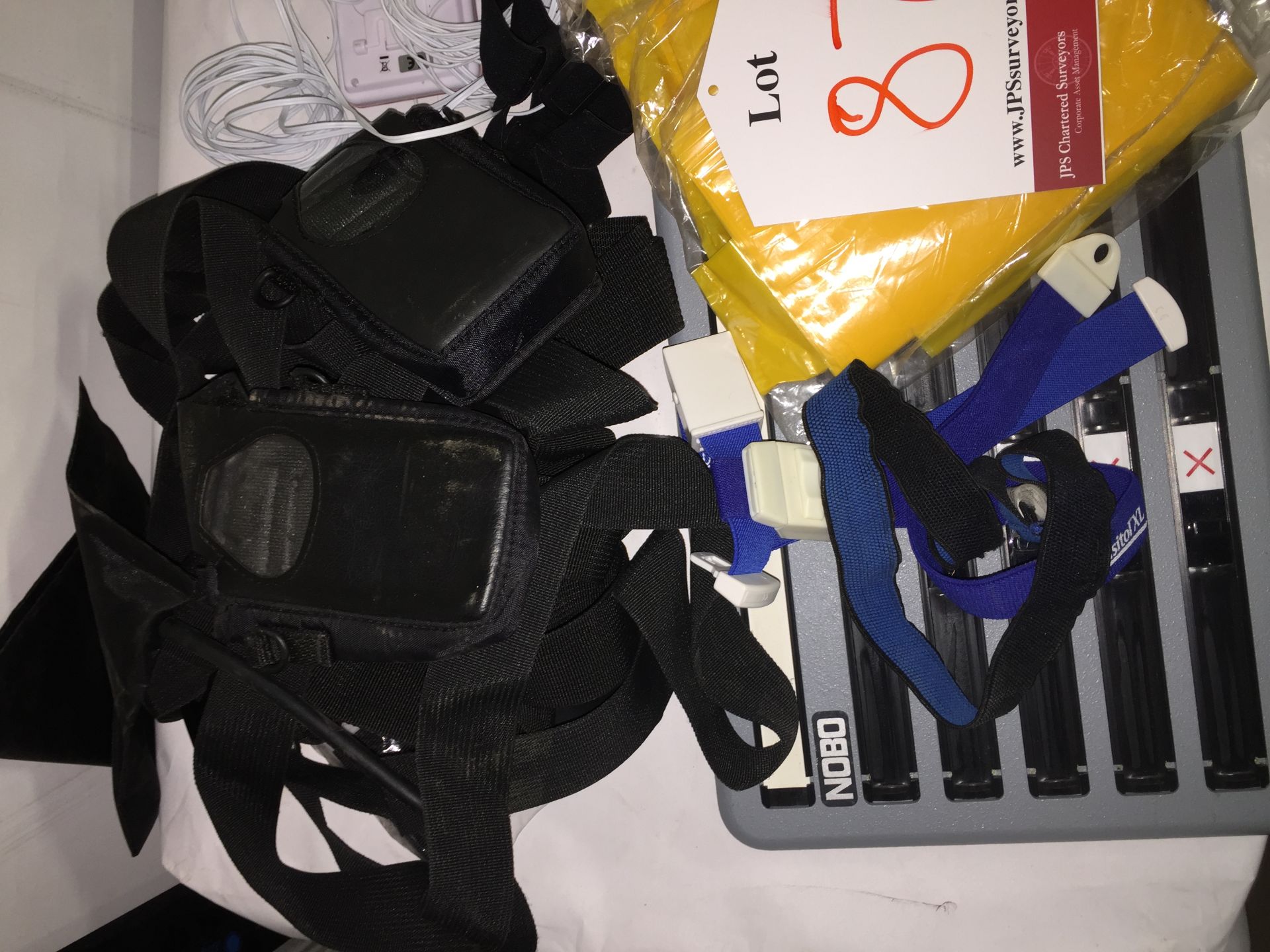 MIX LOT | Box of medical accessories including... - Image 4 of 5