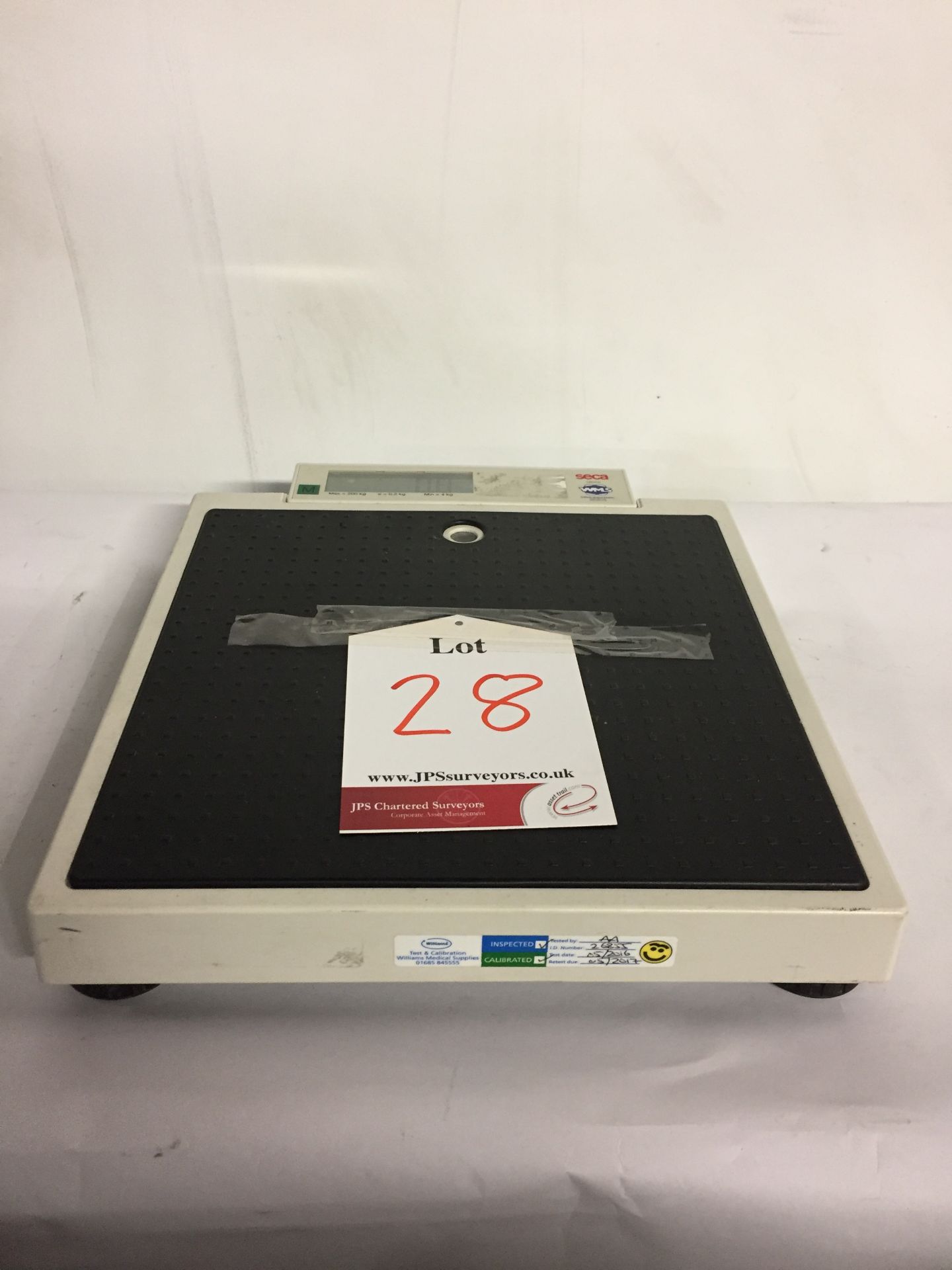 Seca Digital Weighing scales in White - Image 2 of 2