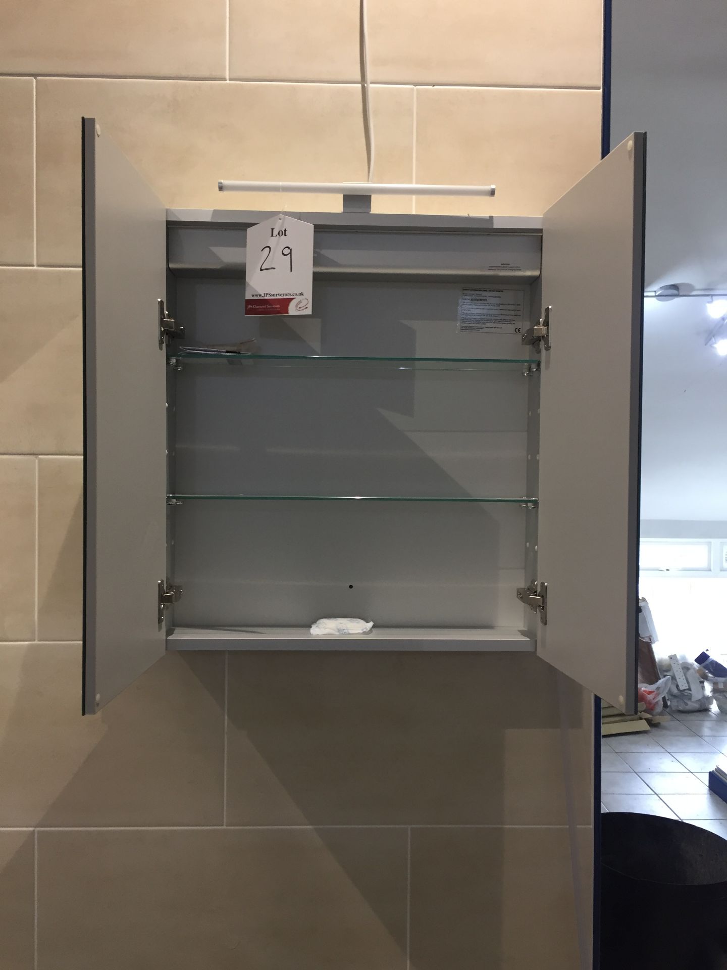 Tavis stock mirrored conduct cabinet (600x660mm) - Image 4 of 4