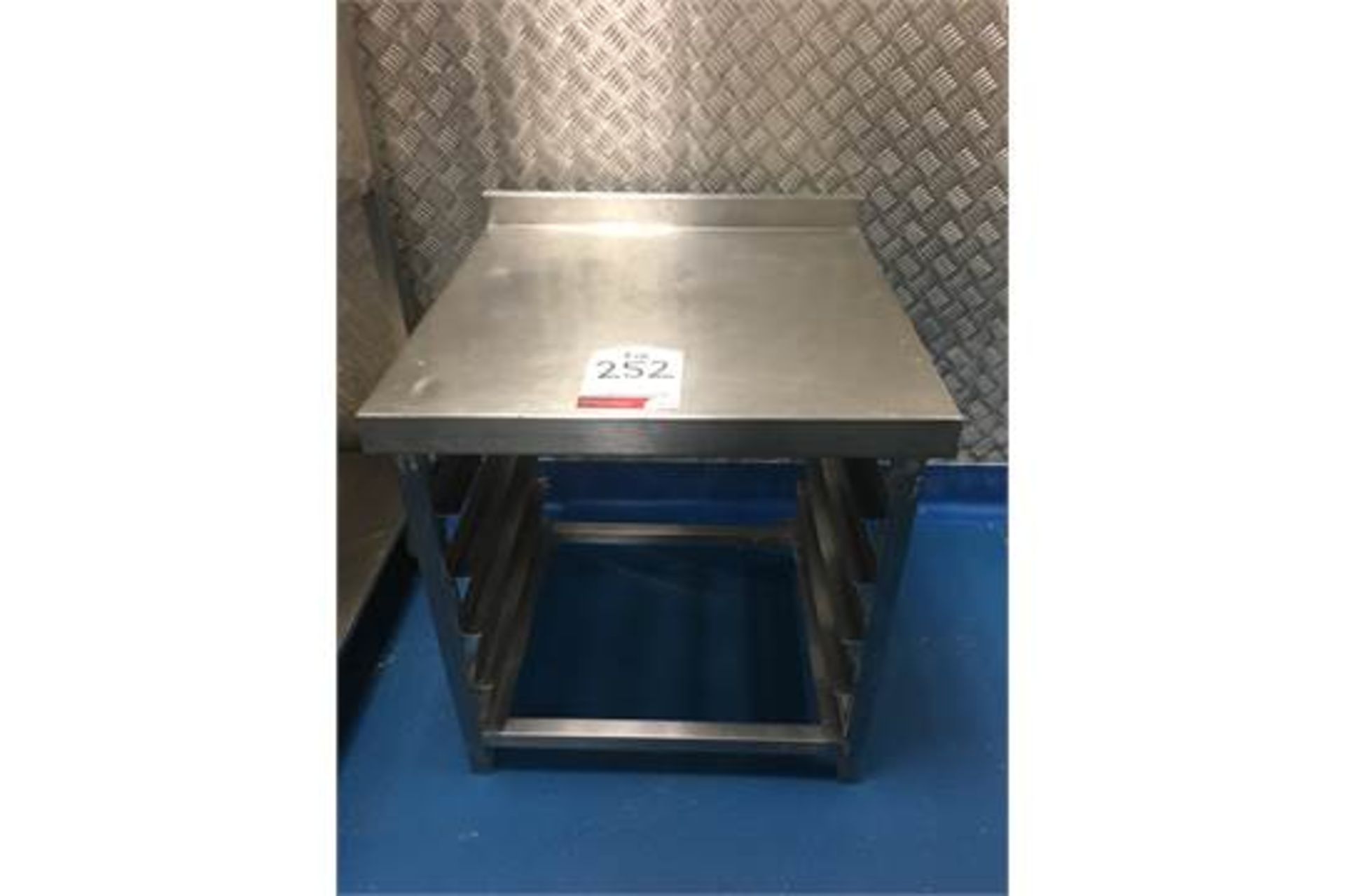 Stainless Steel Preparation Table with 4 Rack Compartments and Upstand