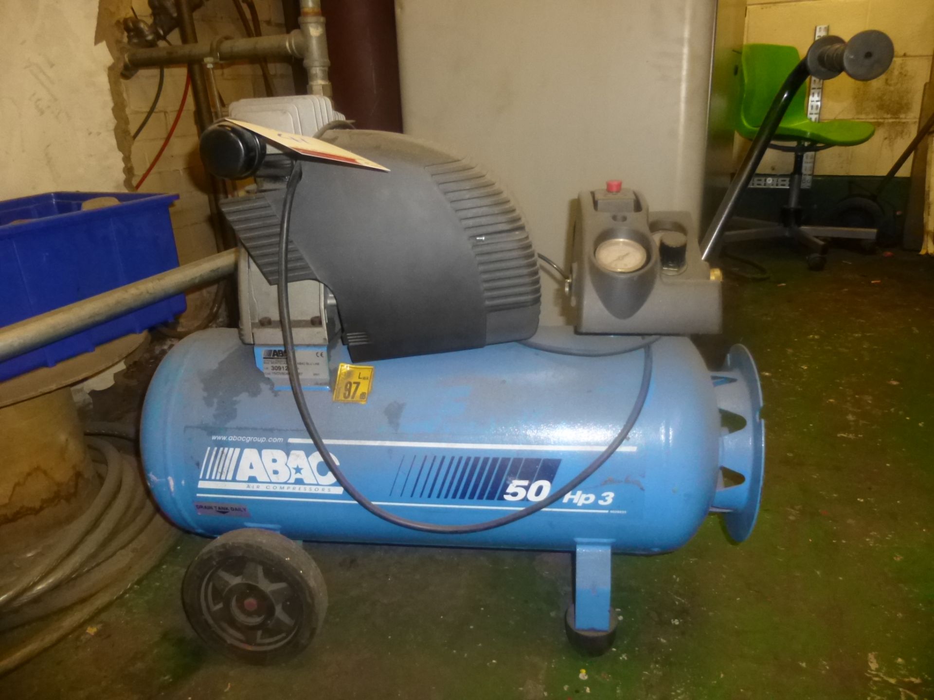 2007 | ABAC MonteCarlo D4 ABAC Blu Line portable receiver mounted air compressor